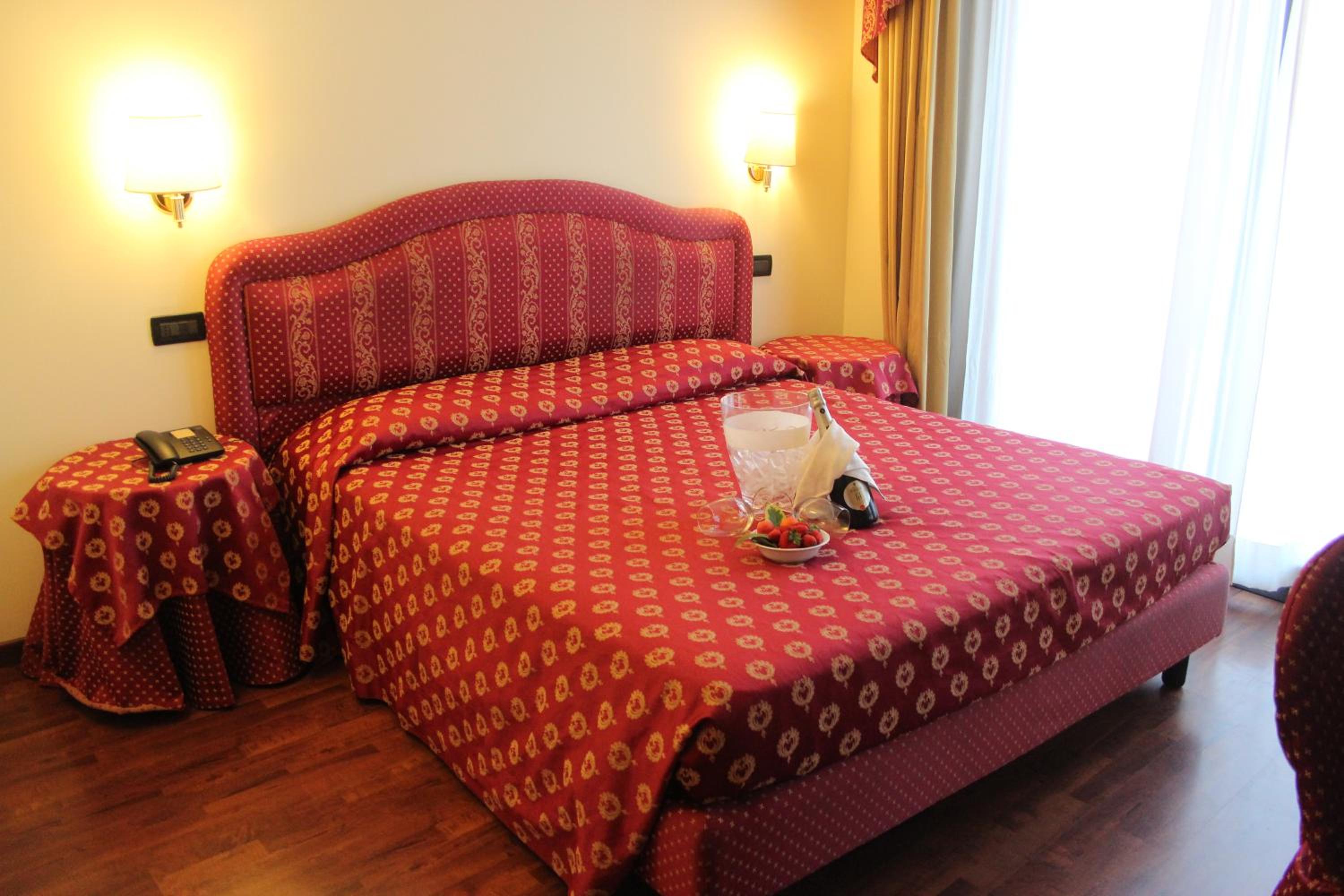Junior Suite - Photo 8