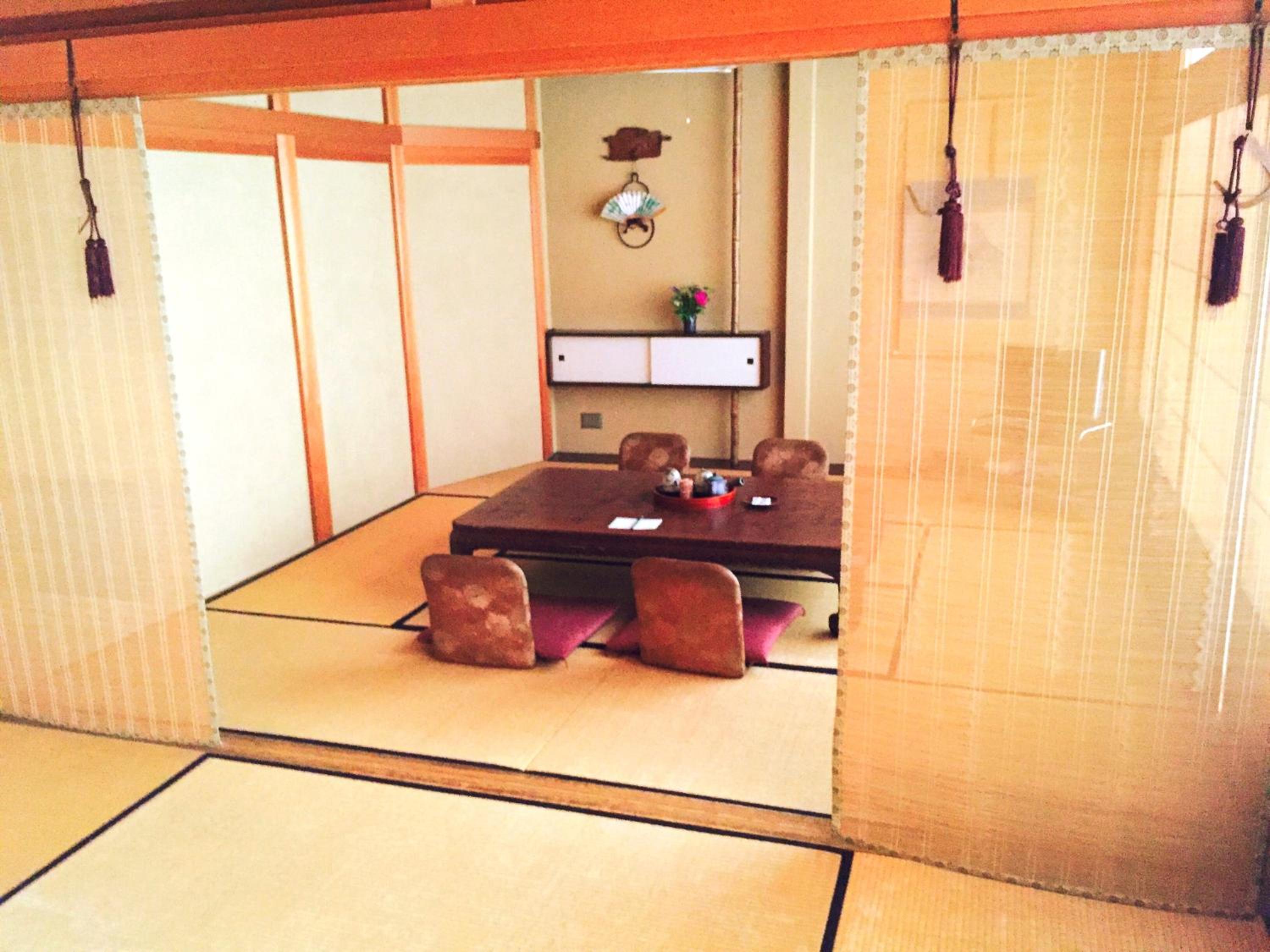 Japanese-Style Twin Room with Shared Bathroom photo 3