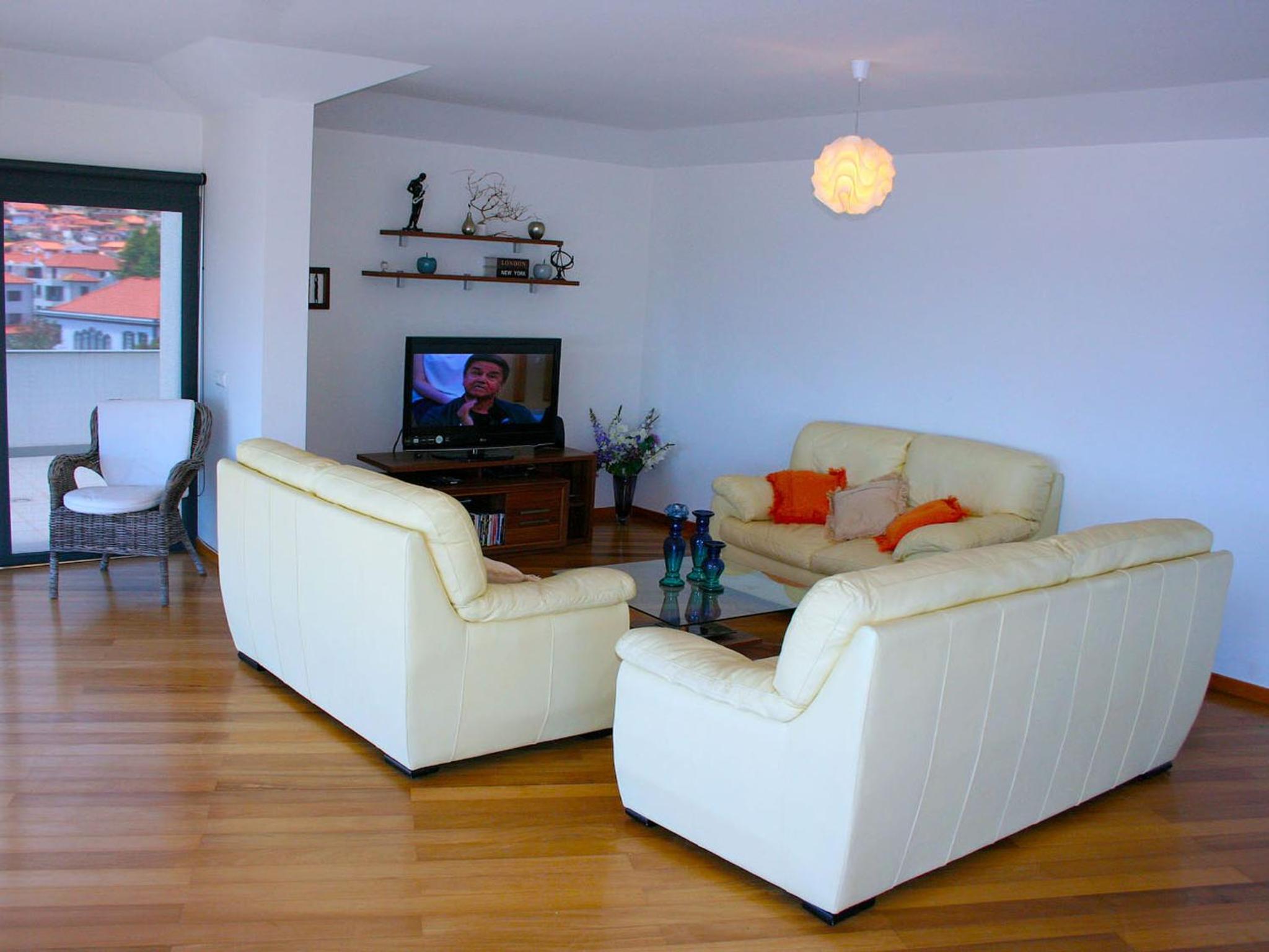 Three-Bedroom Apartment photo 1