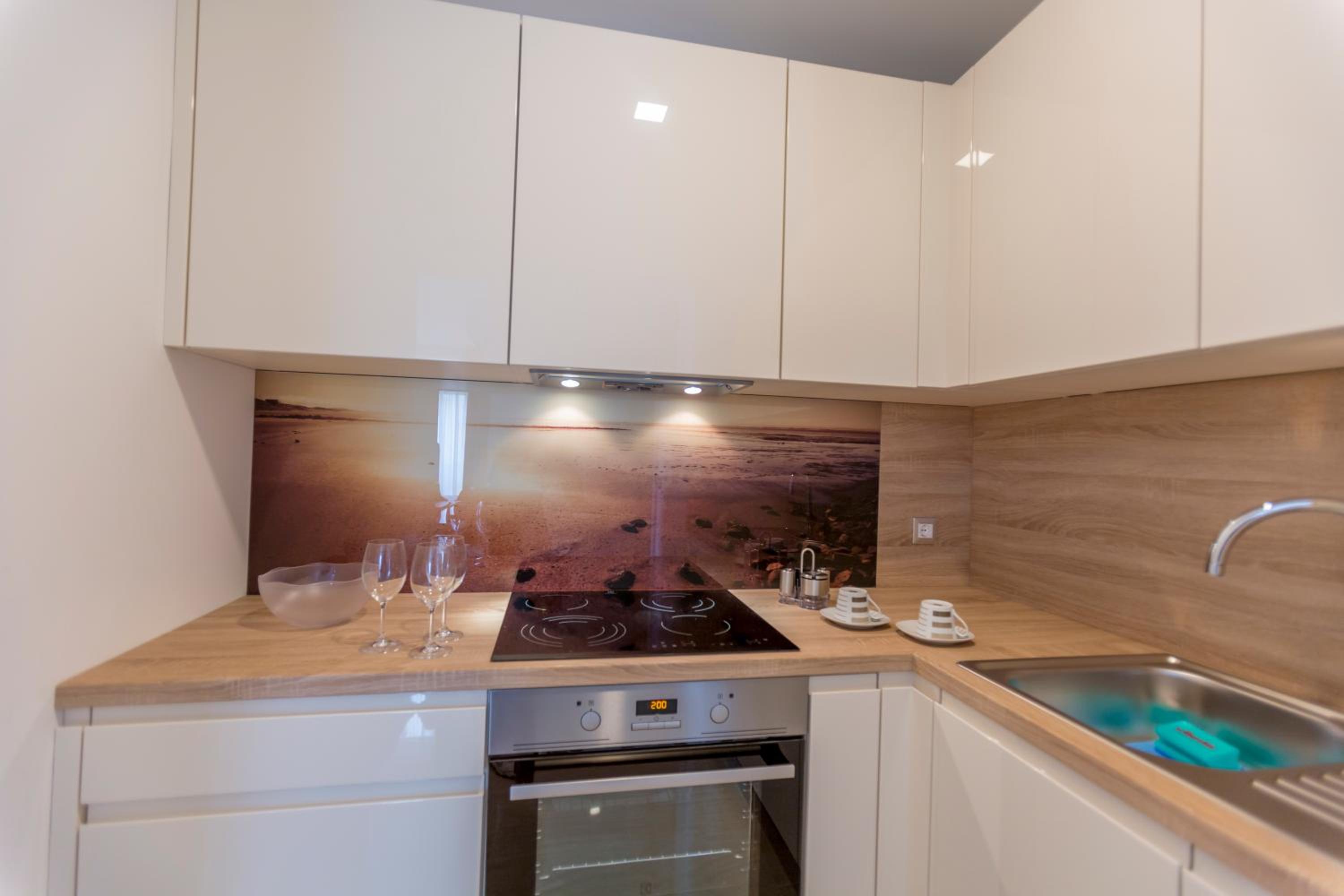 Luxury Three-Bedroom Apartment