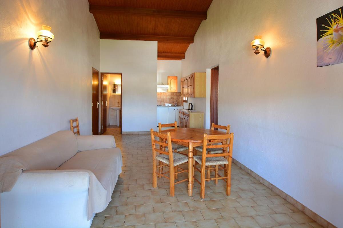 Family Apartment with Terrace