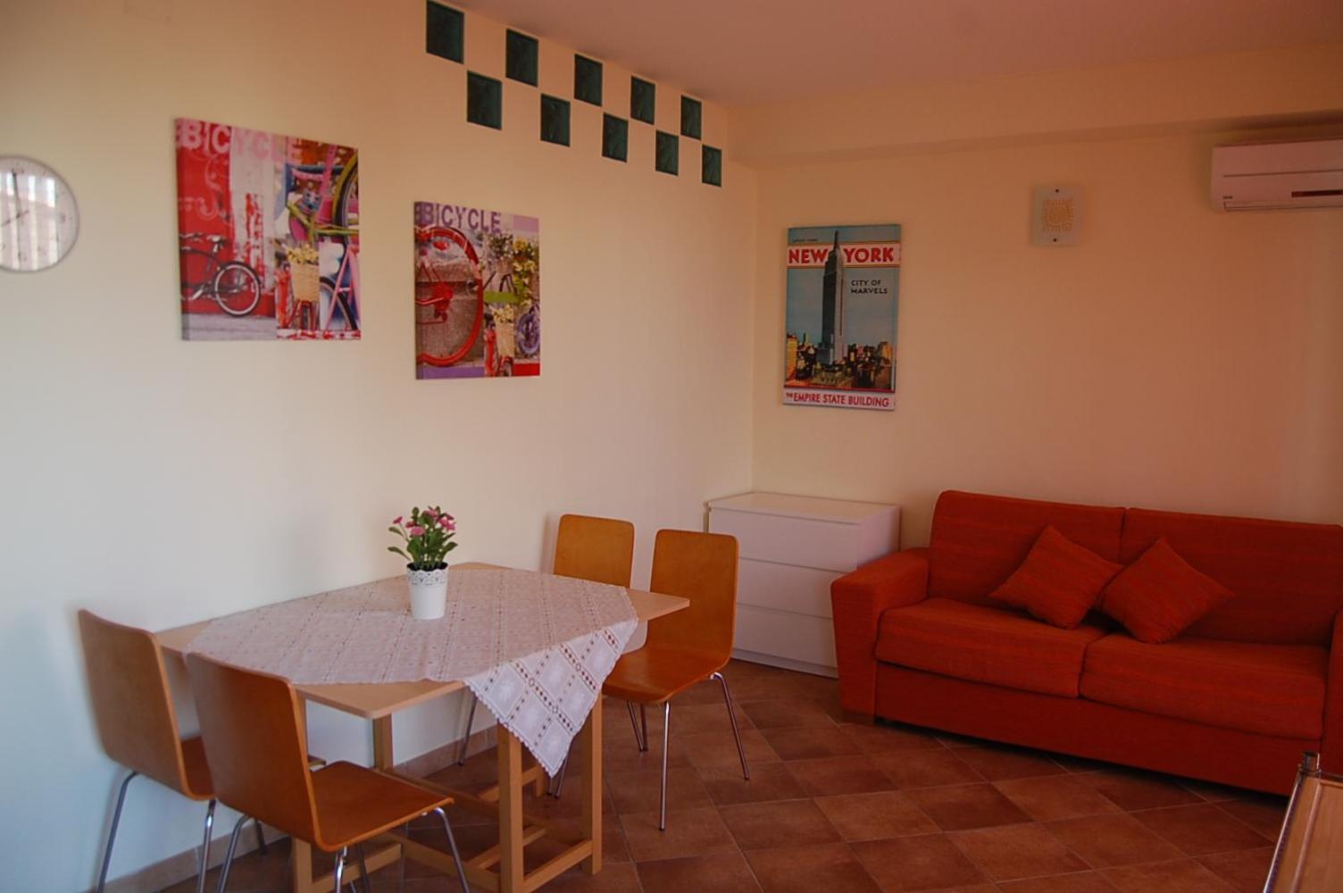 One-Bedroom Apartment