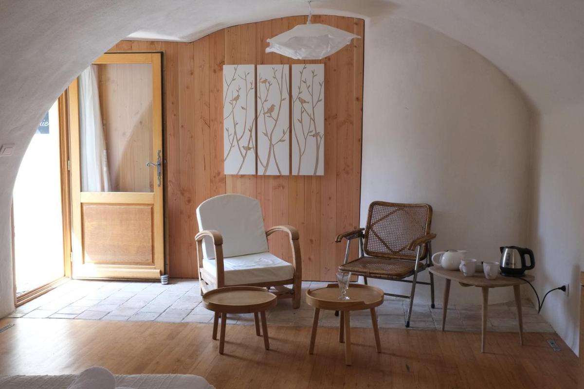 Double or Twin Room with Terrace photo 3