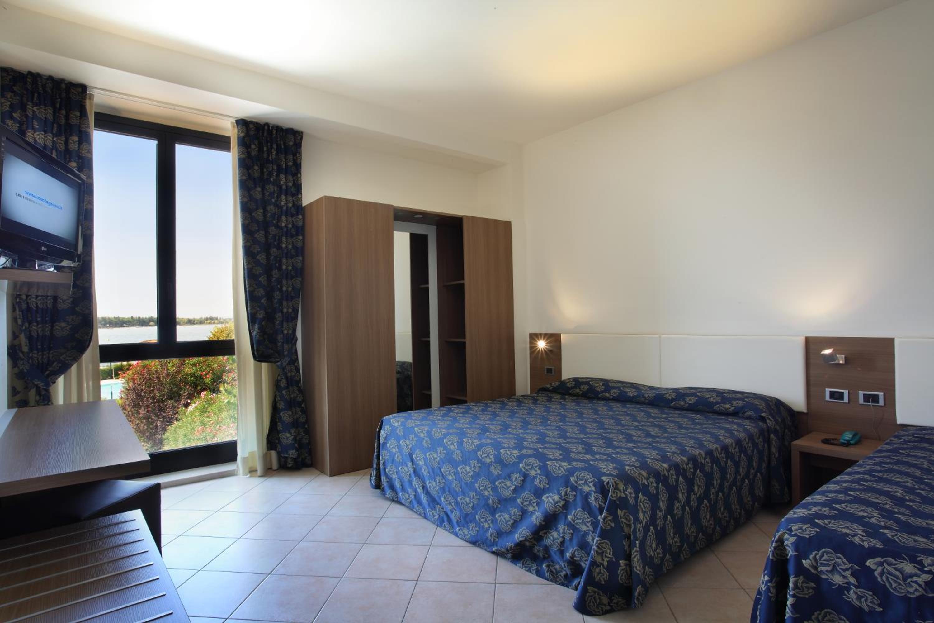 Triple Room - Photo 5