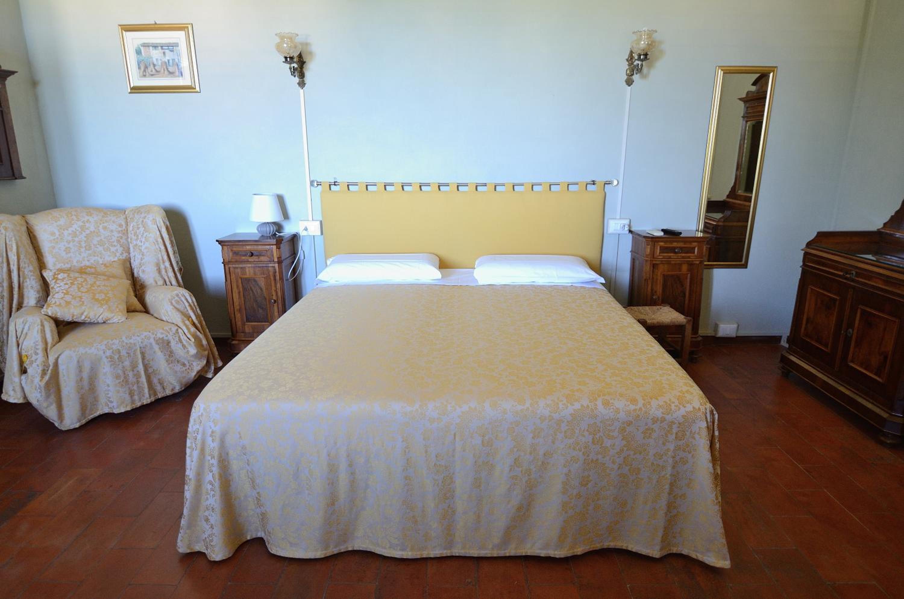 Large Double Room