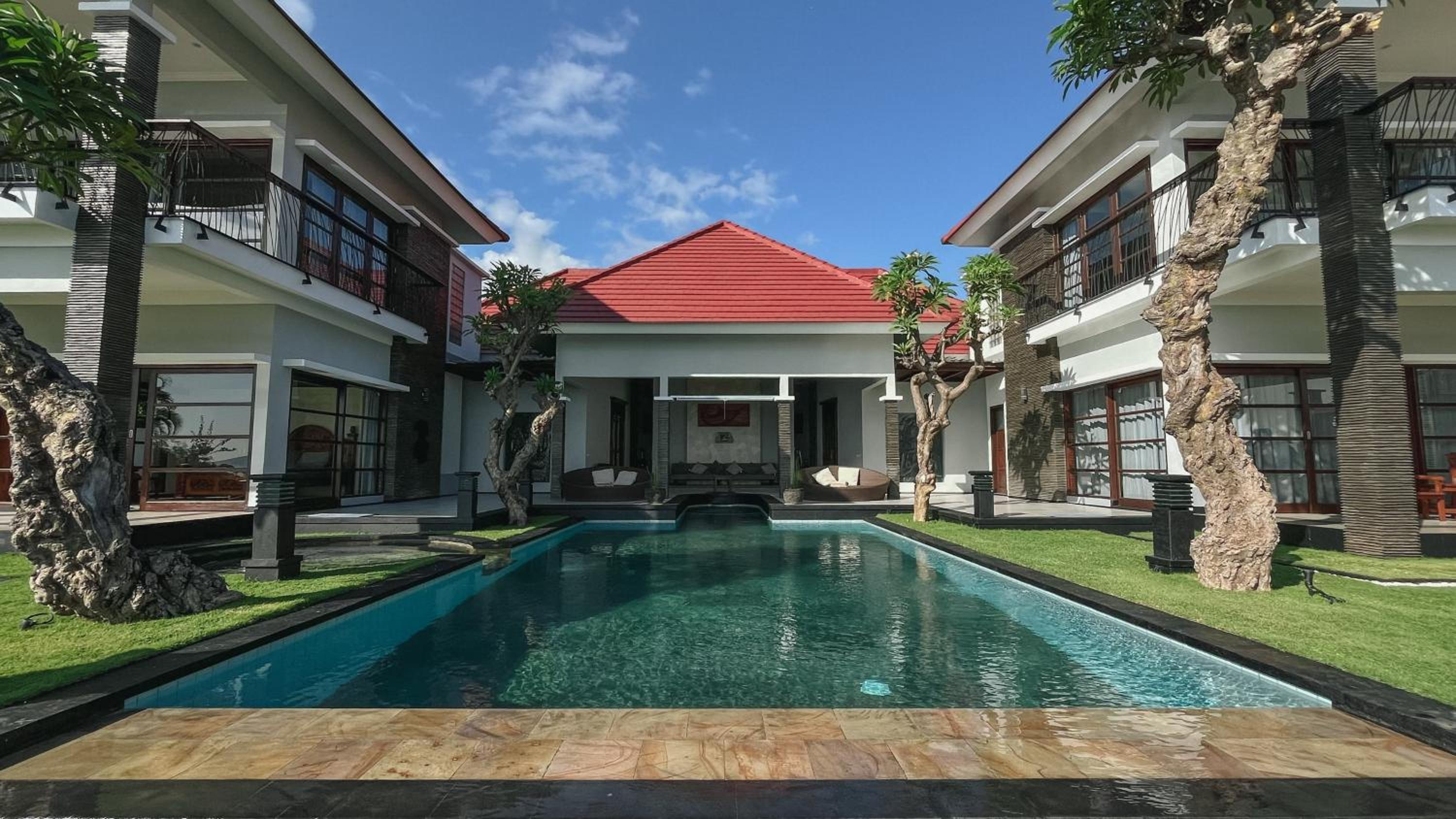 Villa - Beach Front photo 1