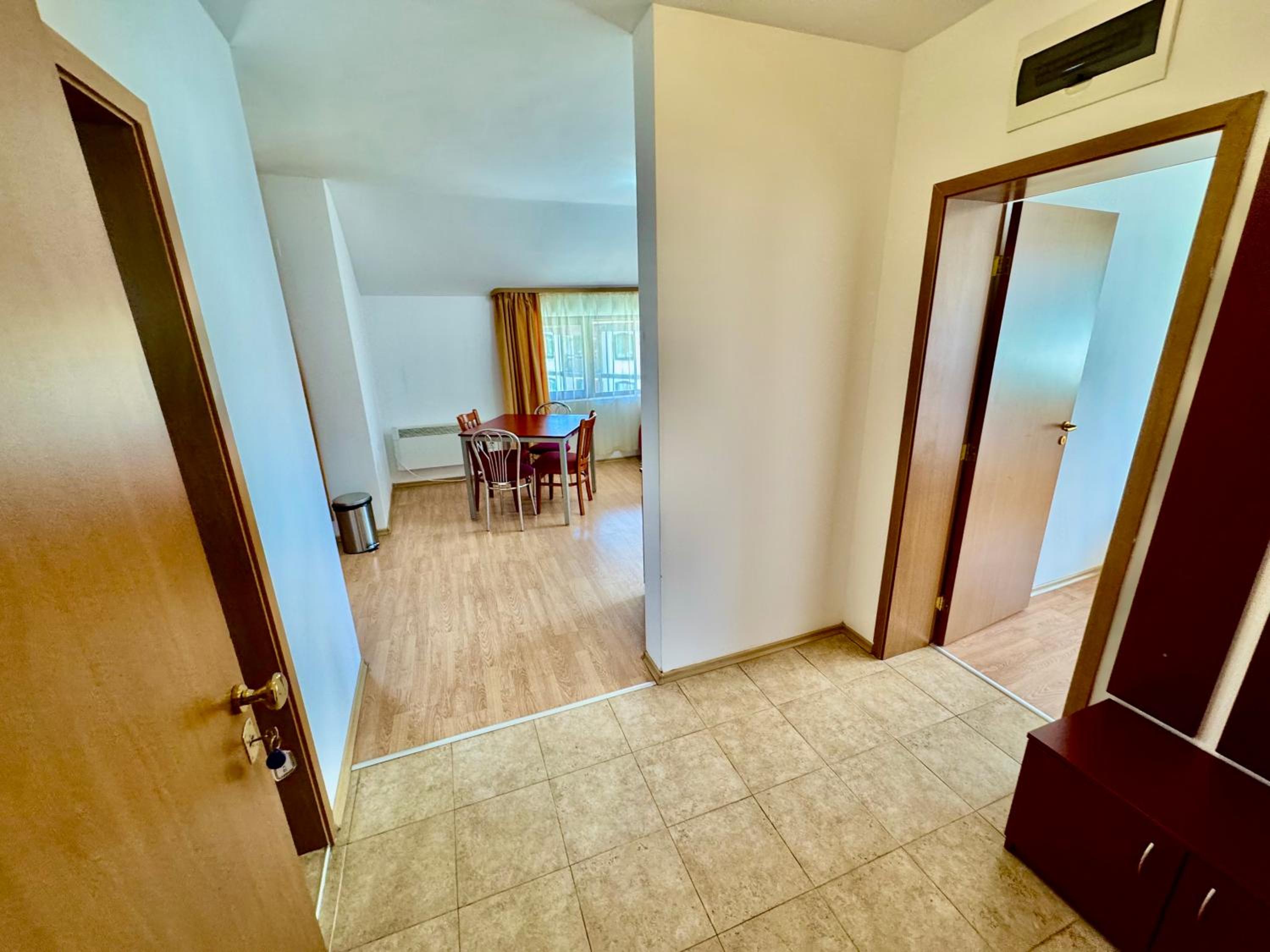 One-Bedroom Apartment with Balcony photo 2