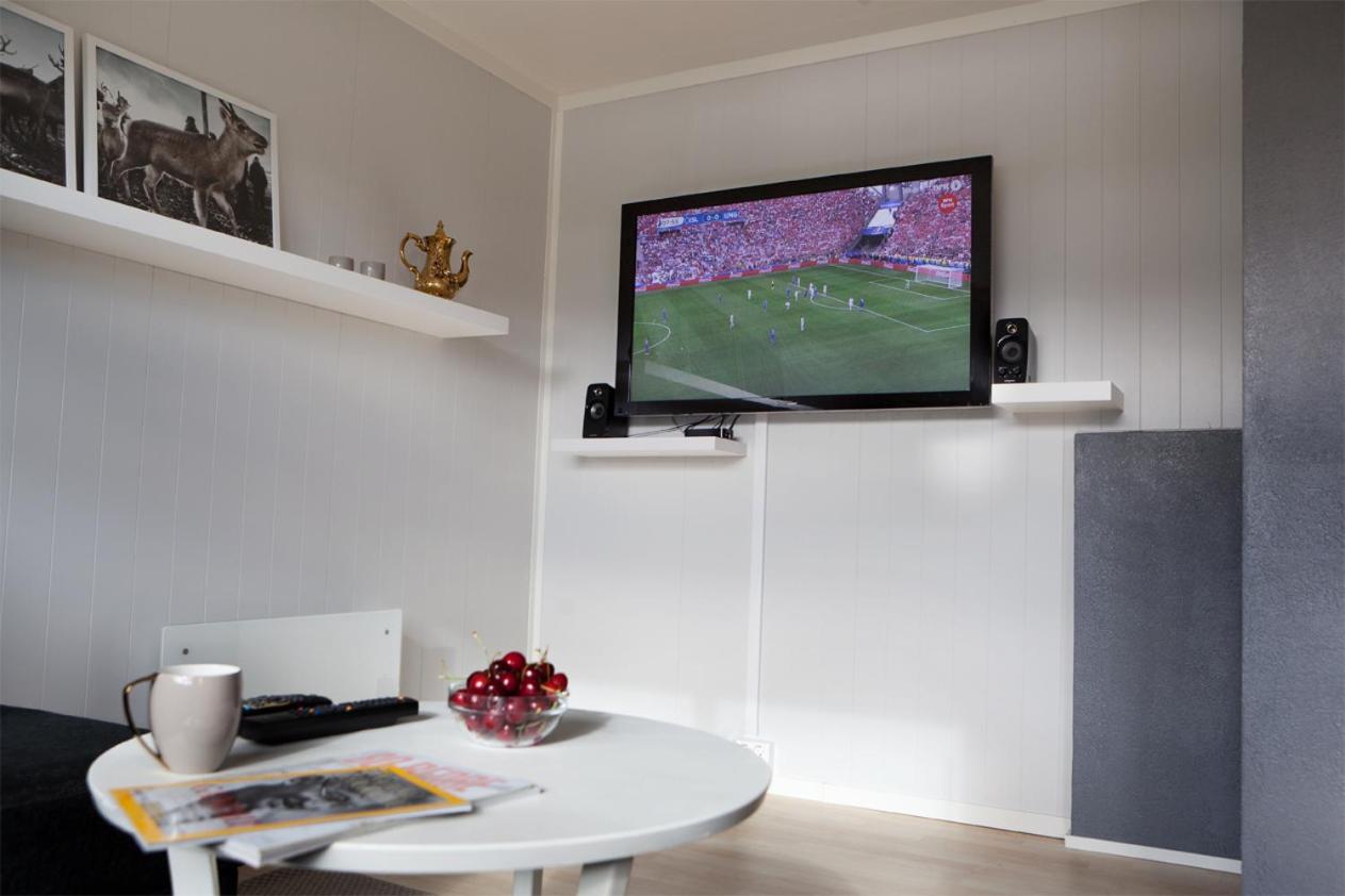 One-Bedroom Apartment with River View photo 1
