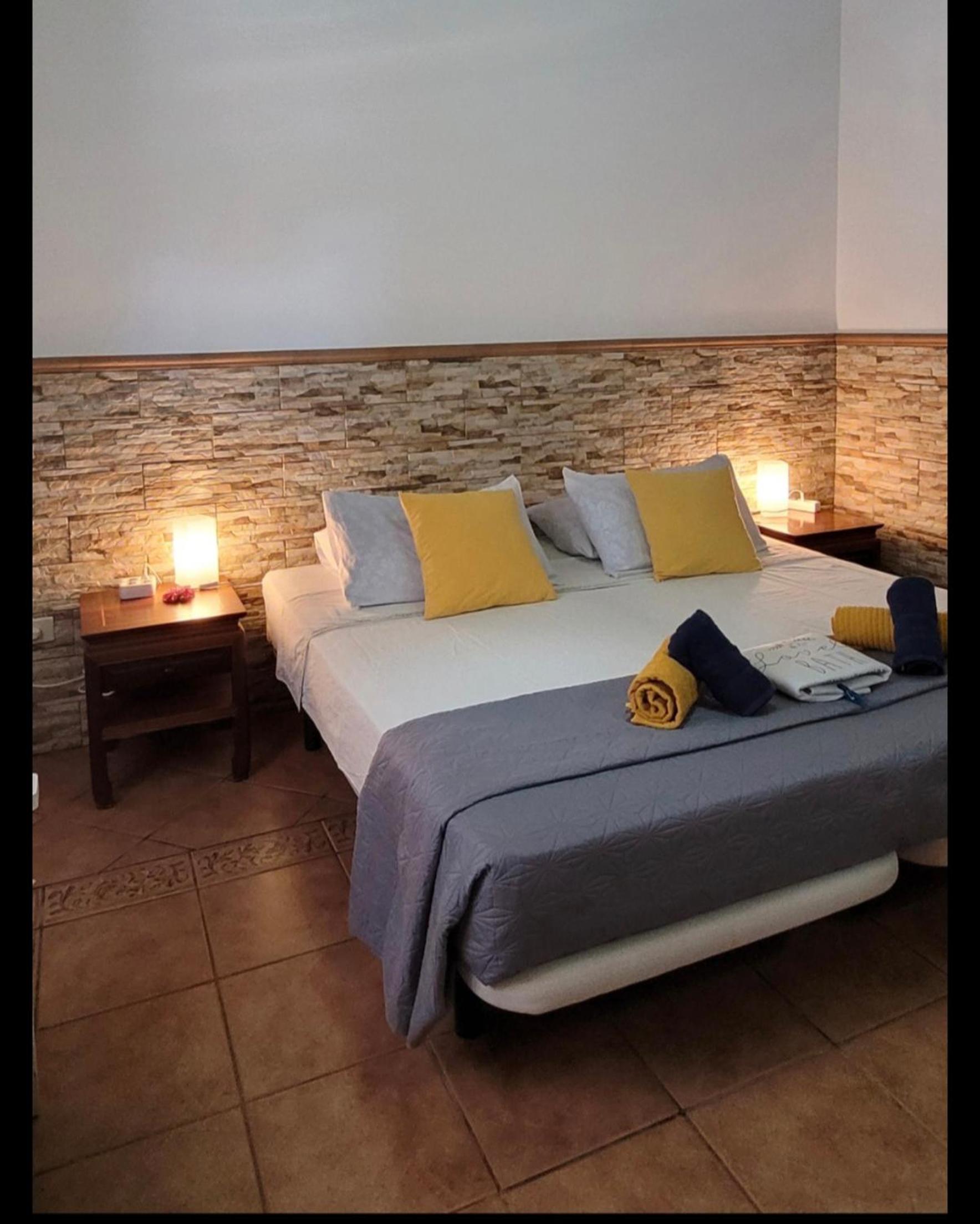 Triple Room with Shared Bathroom