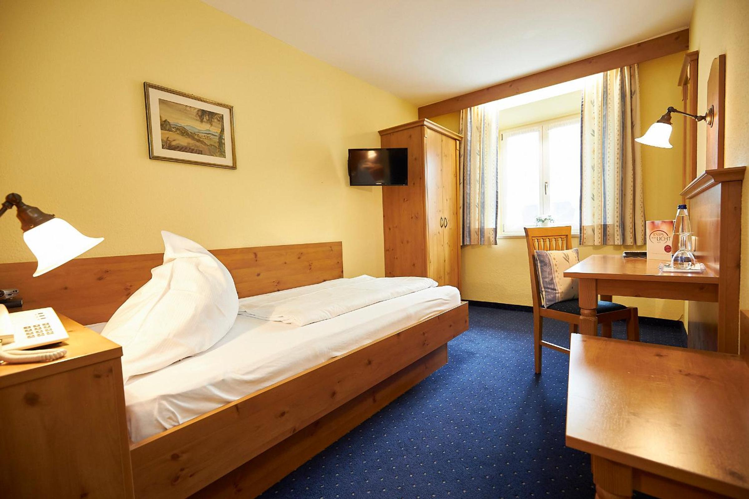 Standard Single Room photo 2