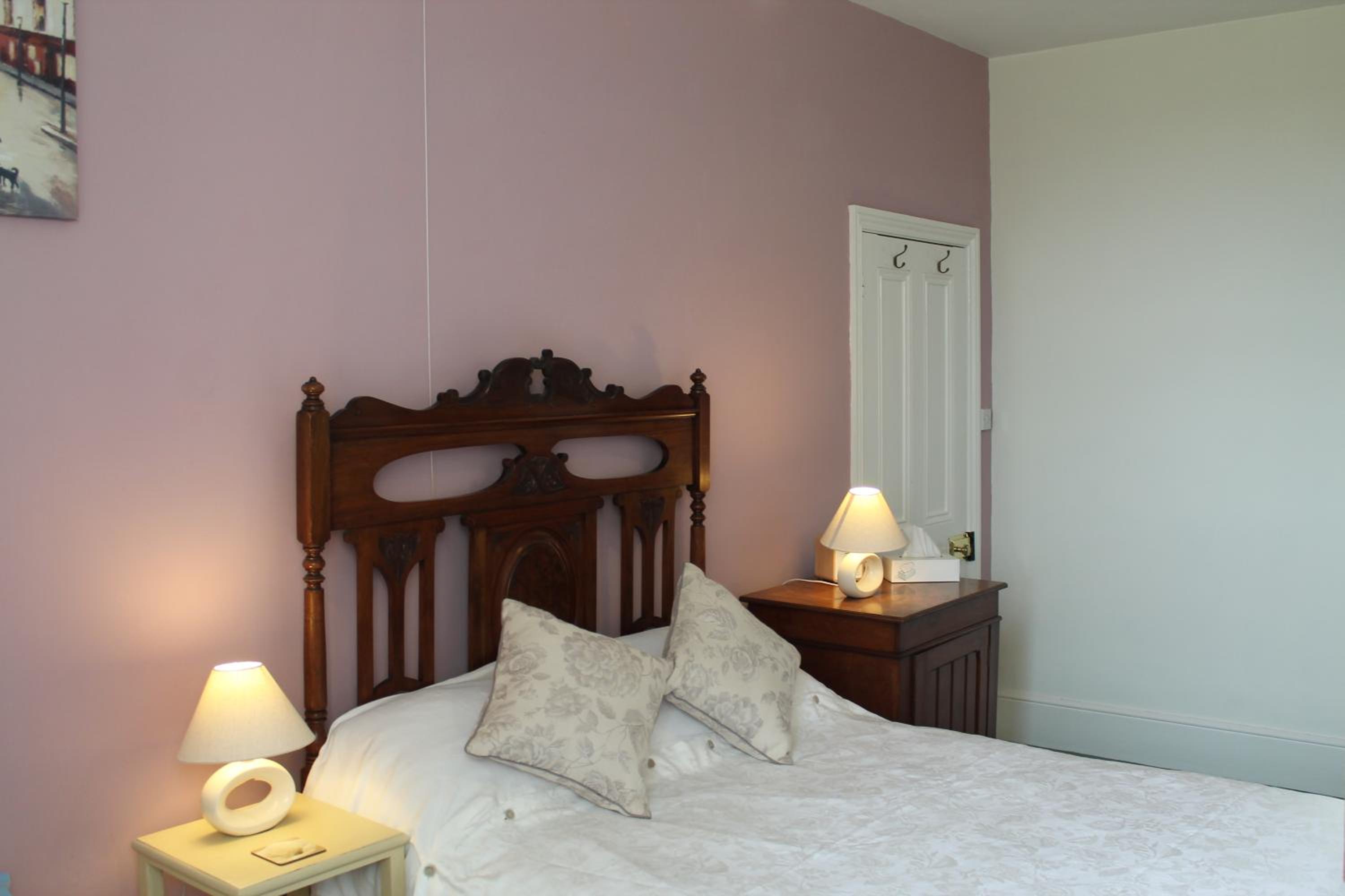 Double or Twin Room with Private Bathroom