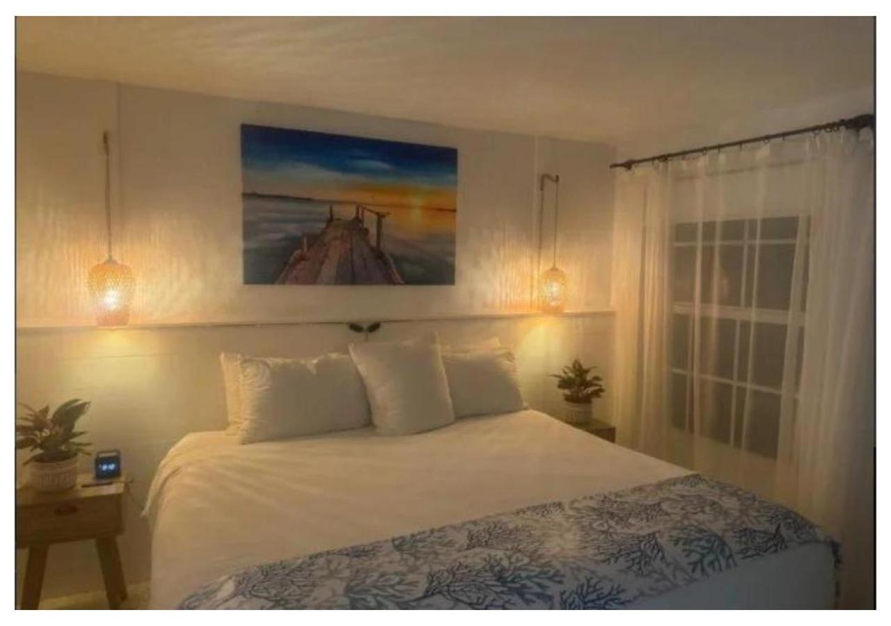Barefoot Suite