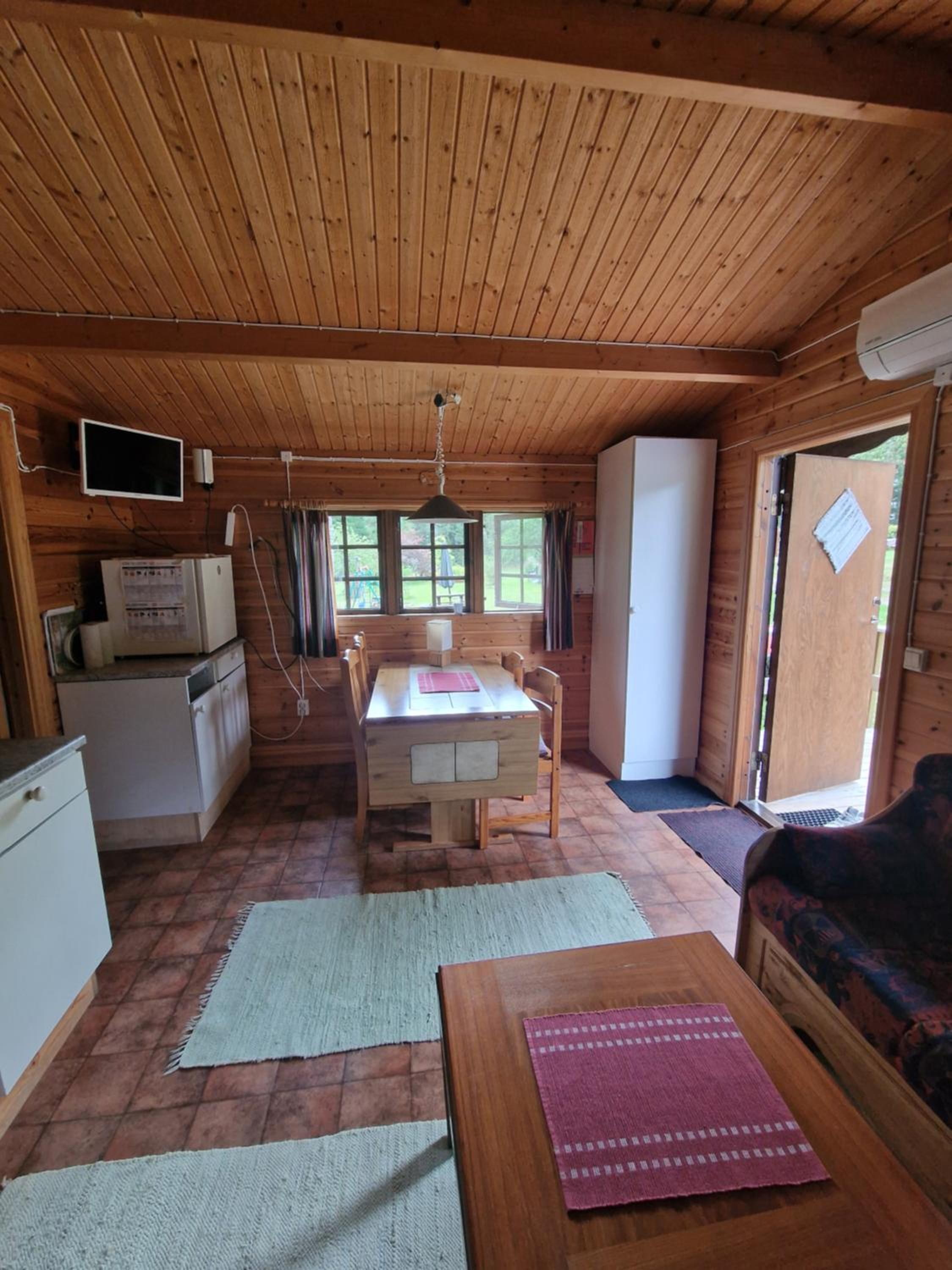 One-Bedroom House photo 3