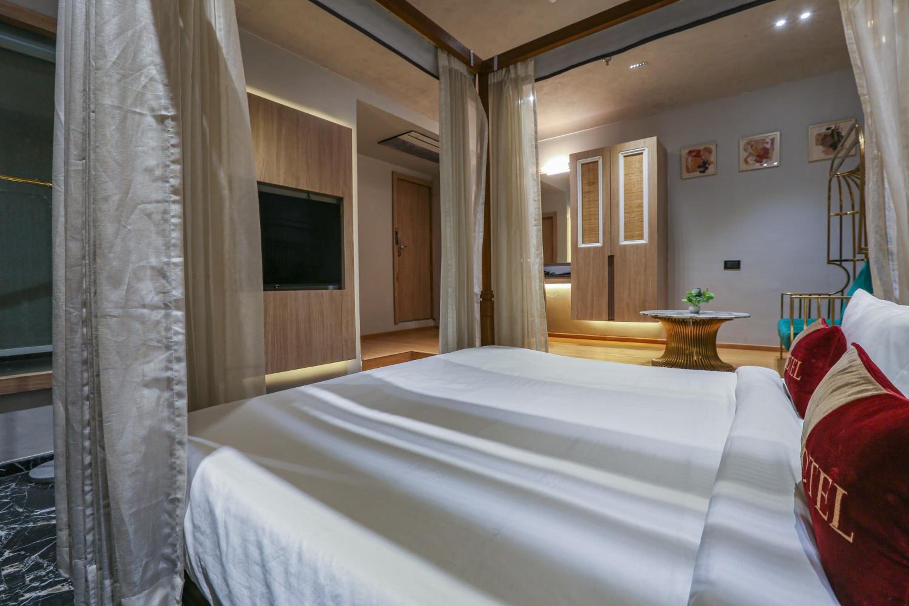 Presidential Suite photo 1