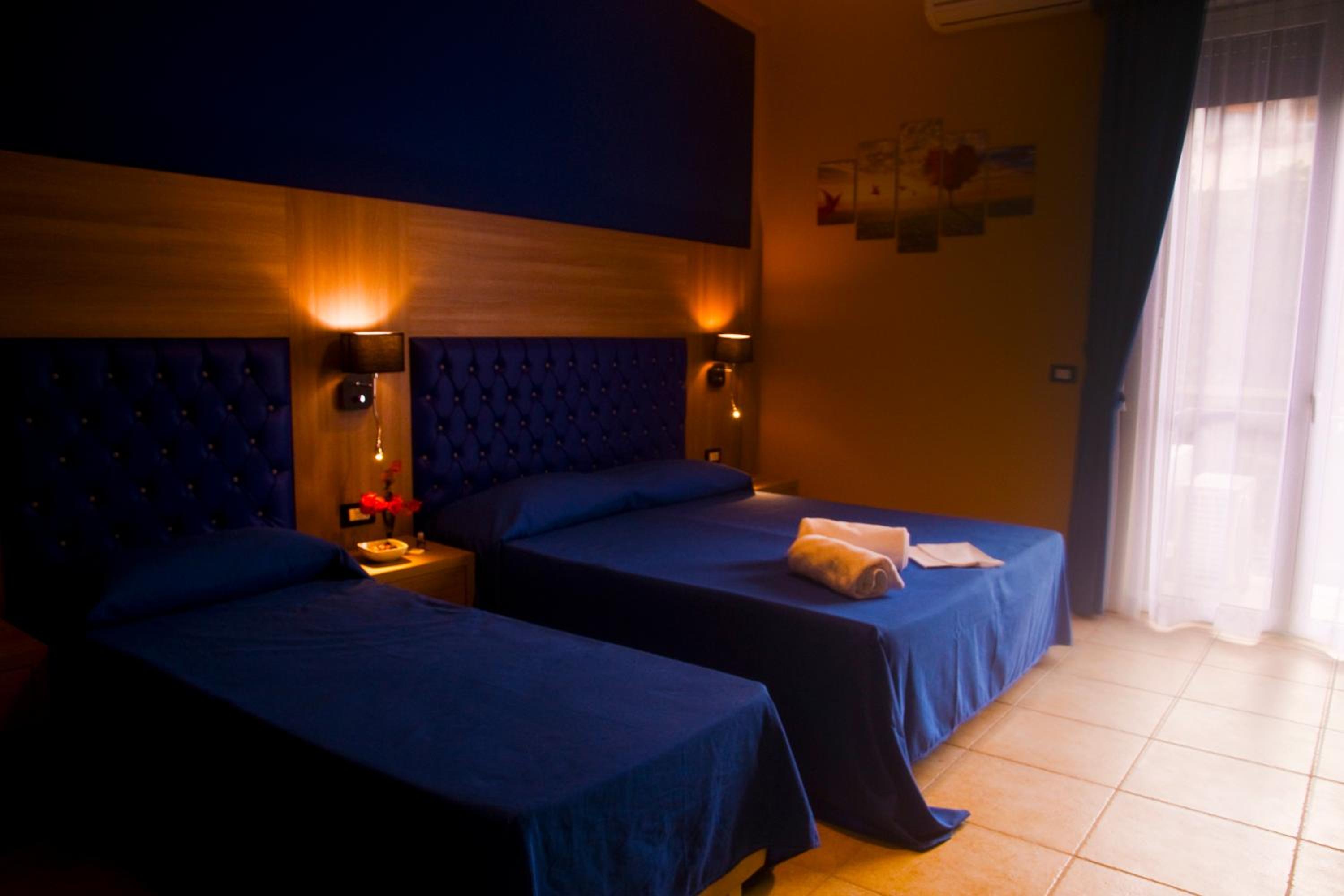 Deluxe Triple Room photo 1