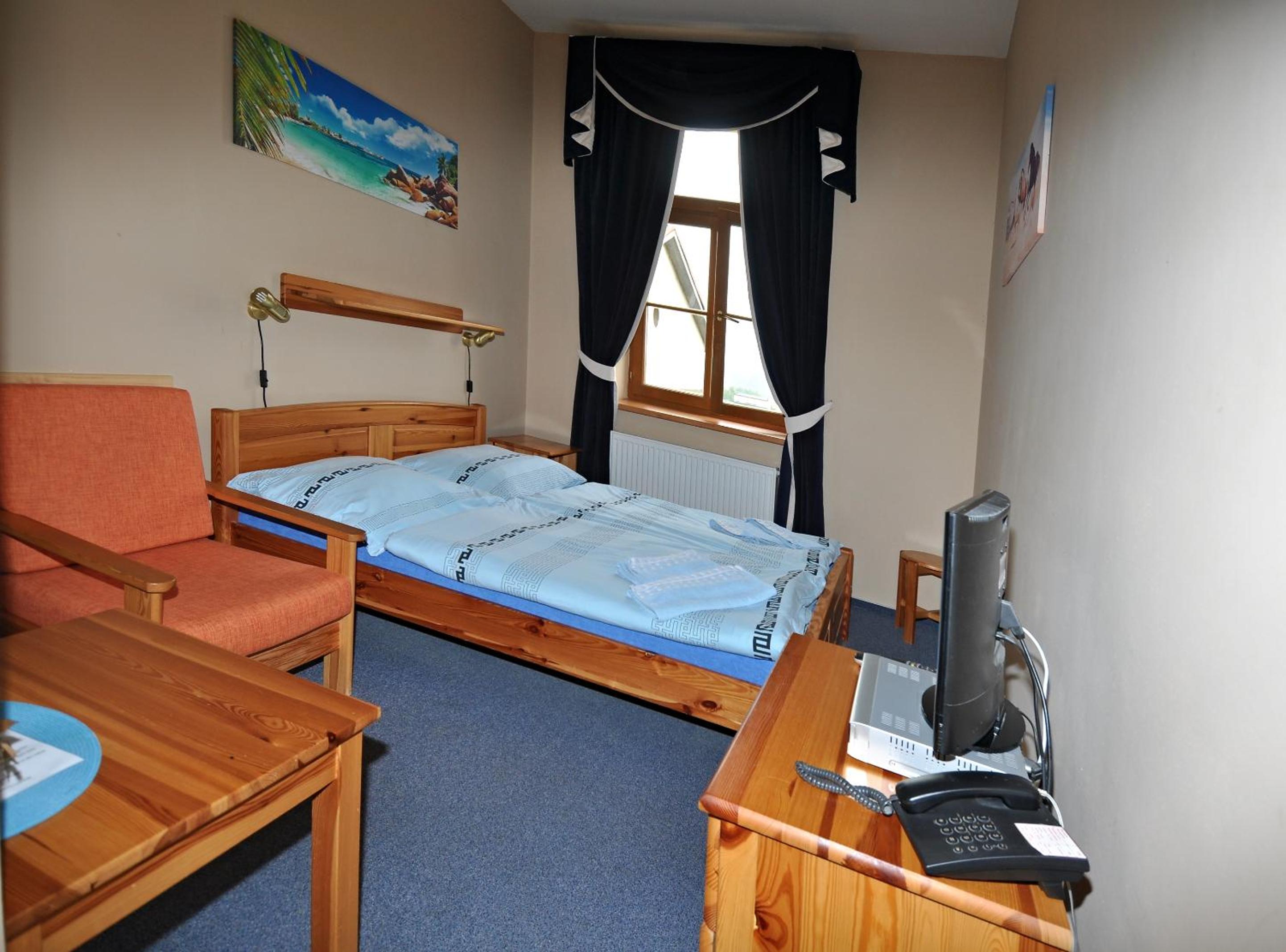 Double Room - Photo 1
