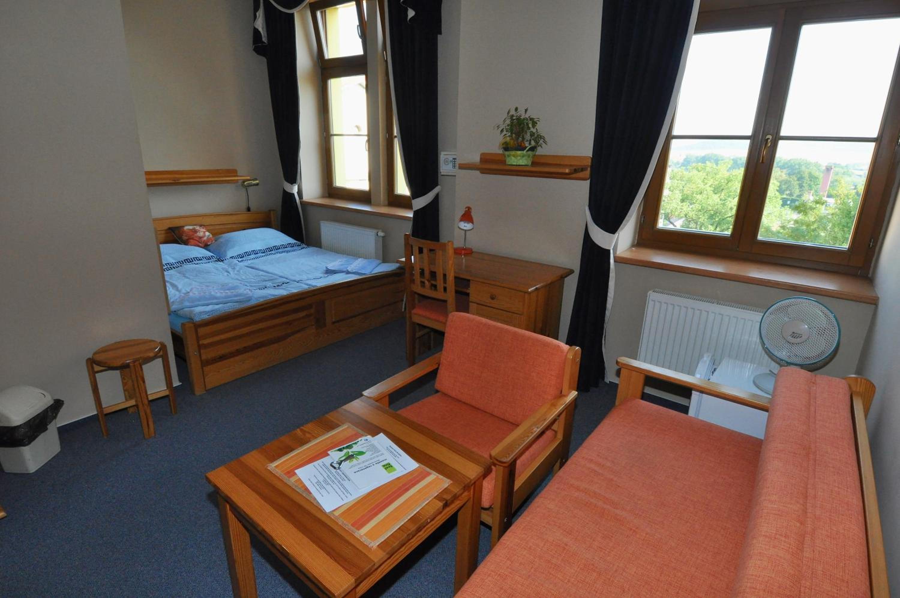 Double Room - Photo 6