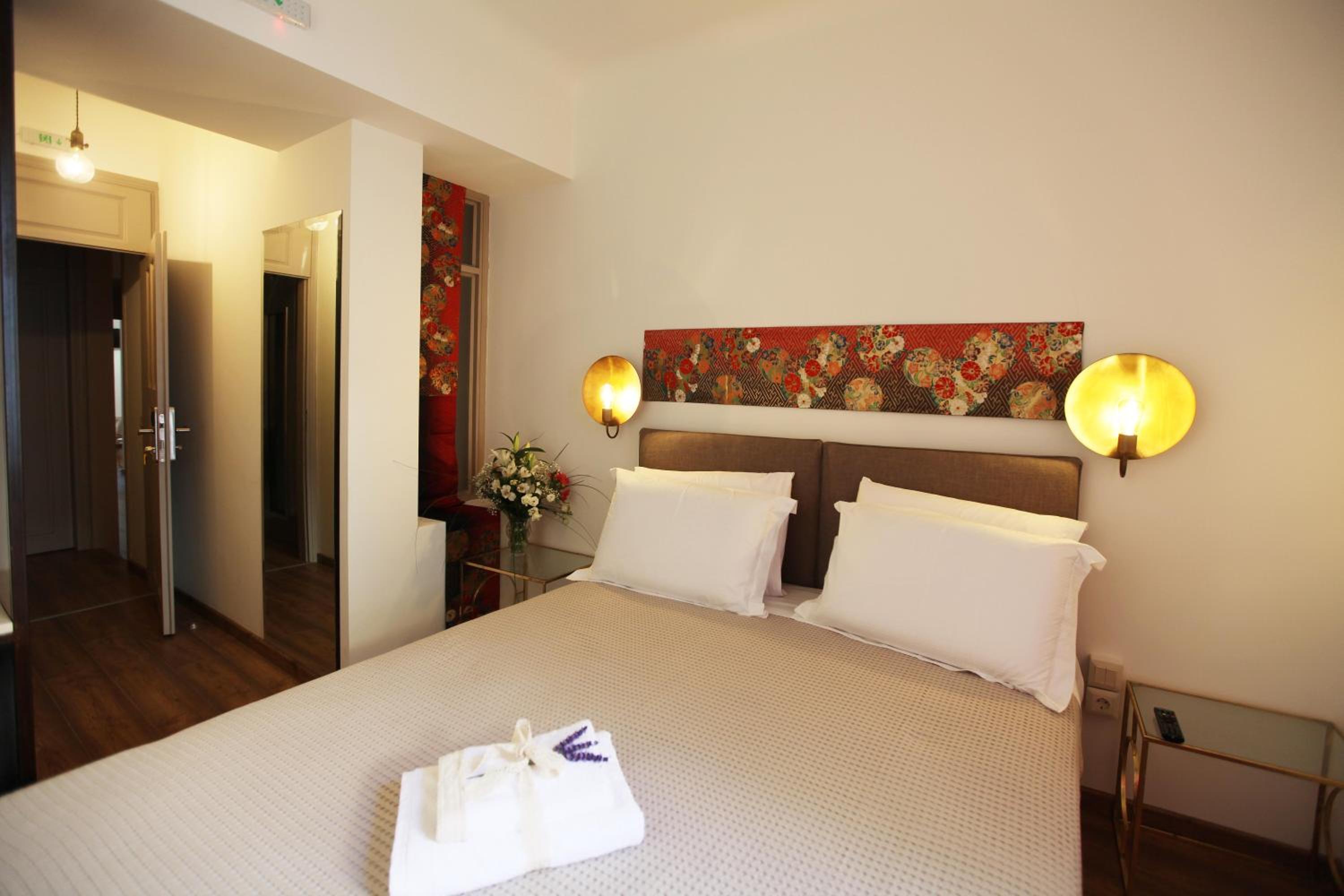 Double Room - Photo 1