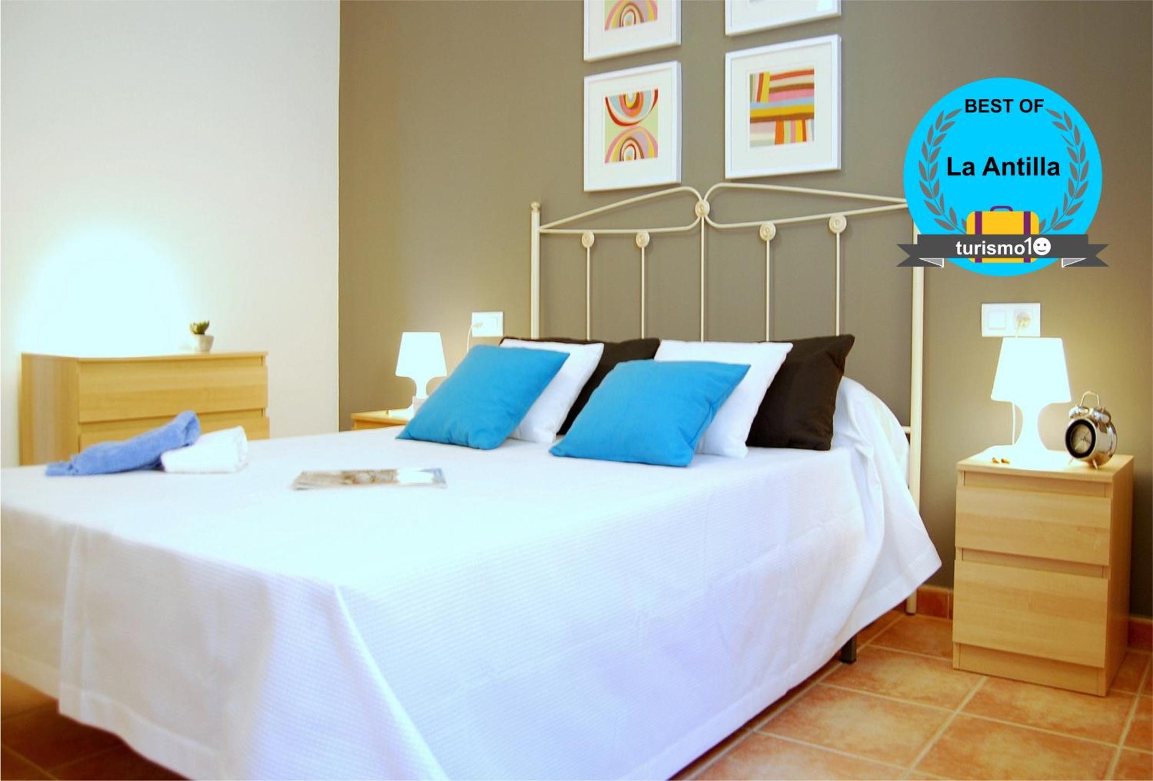 One-Bedroom Apartment with Terrace photo 2