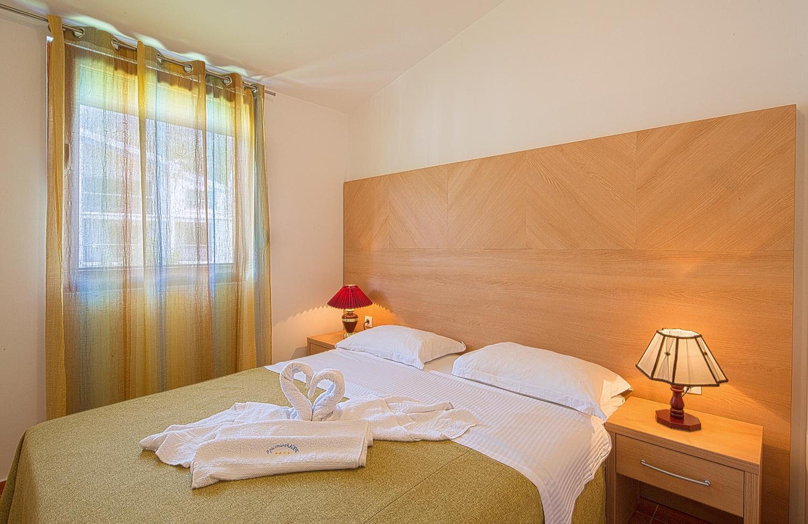 One-Bedroom Apartment With Sea View