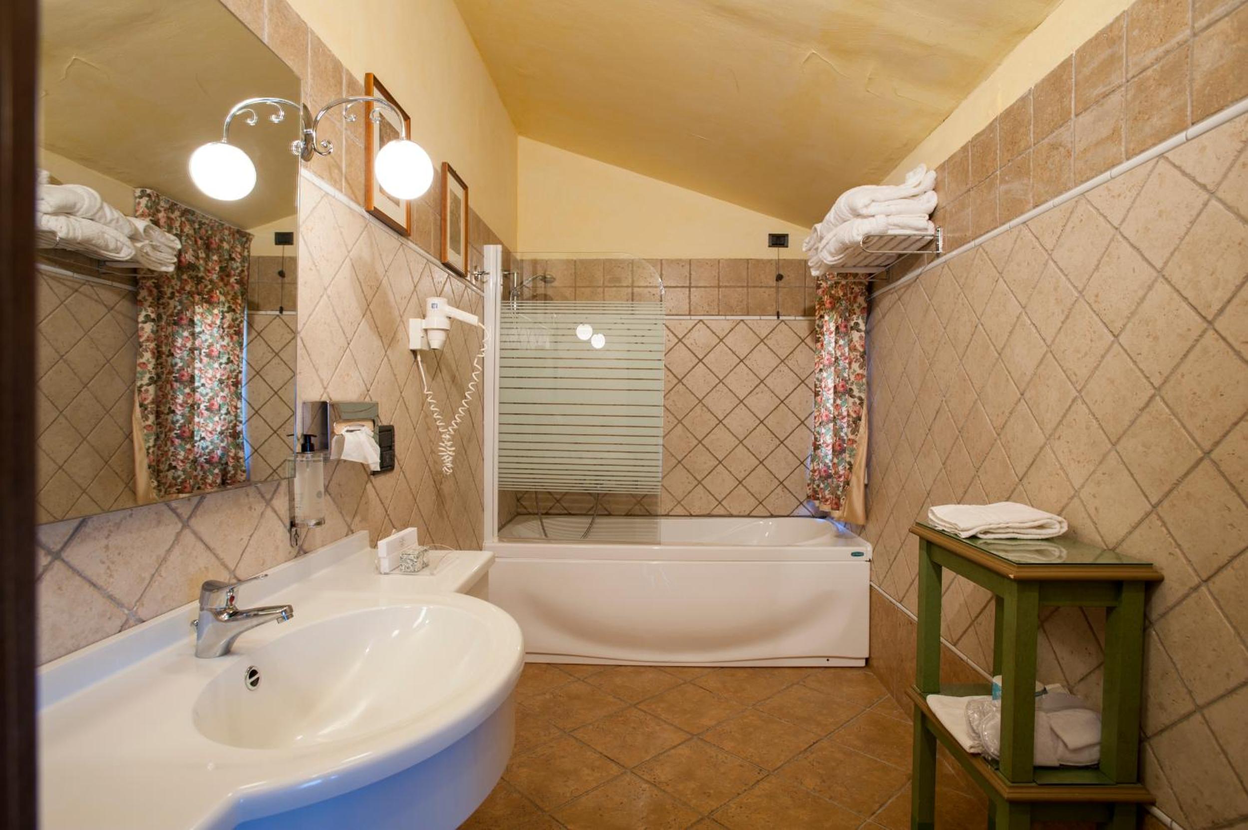 Junior Suite - Photo 6