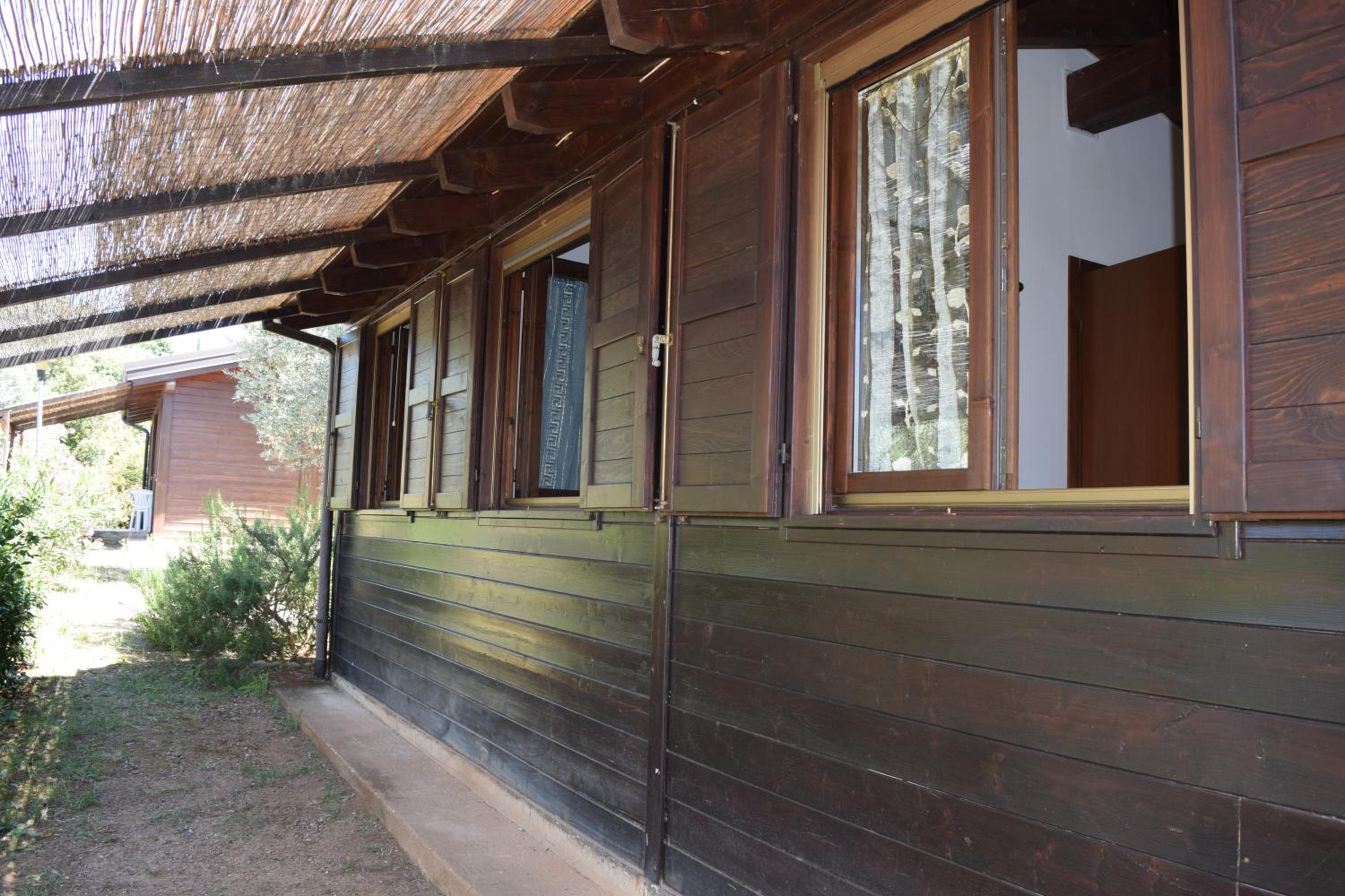 Two-Bedroom Bungalow photo 2