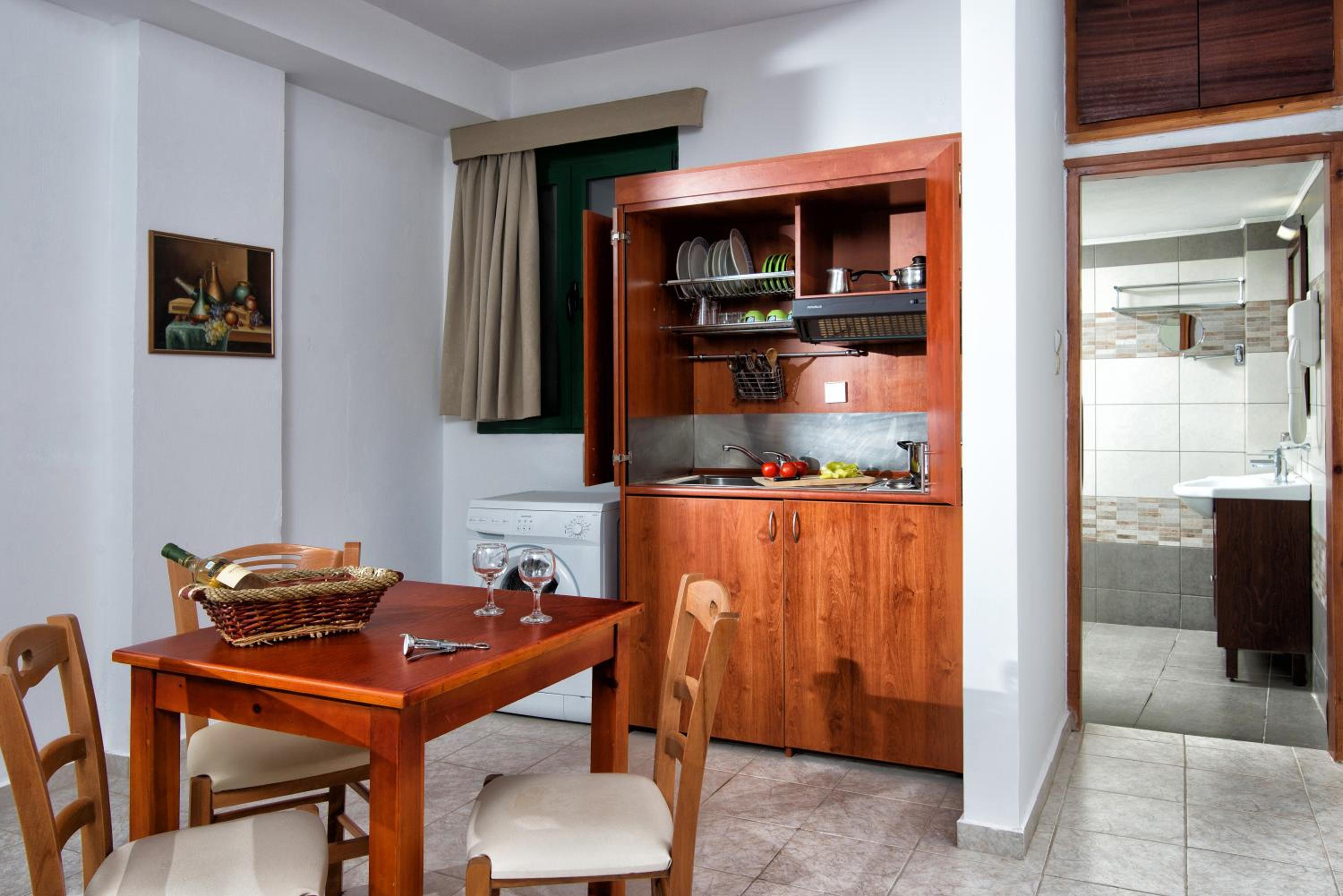 Two-Bedroom Apartment with Hydromassage Shower - Photo 9