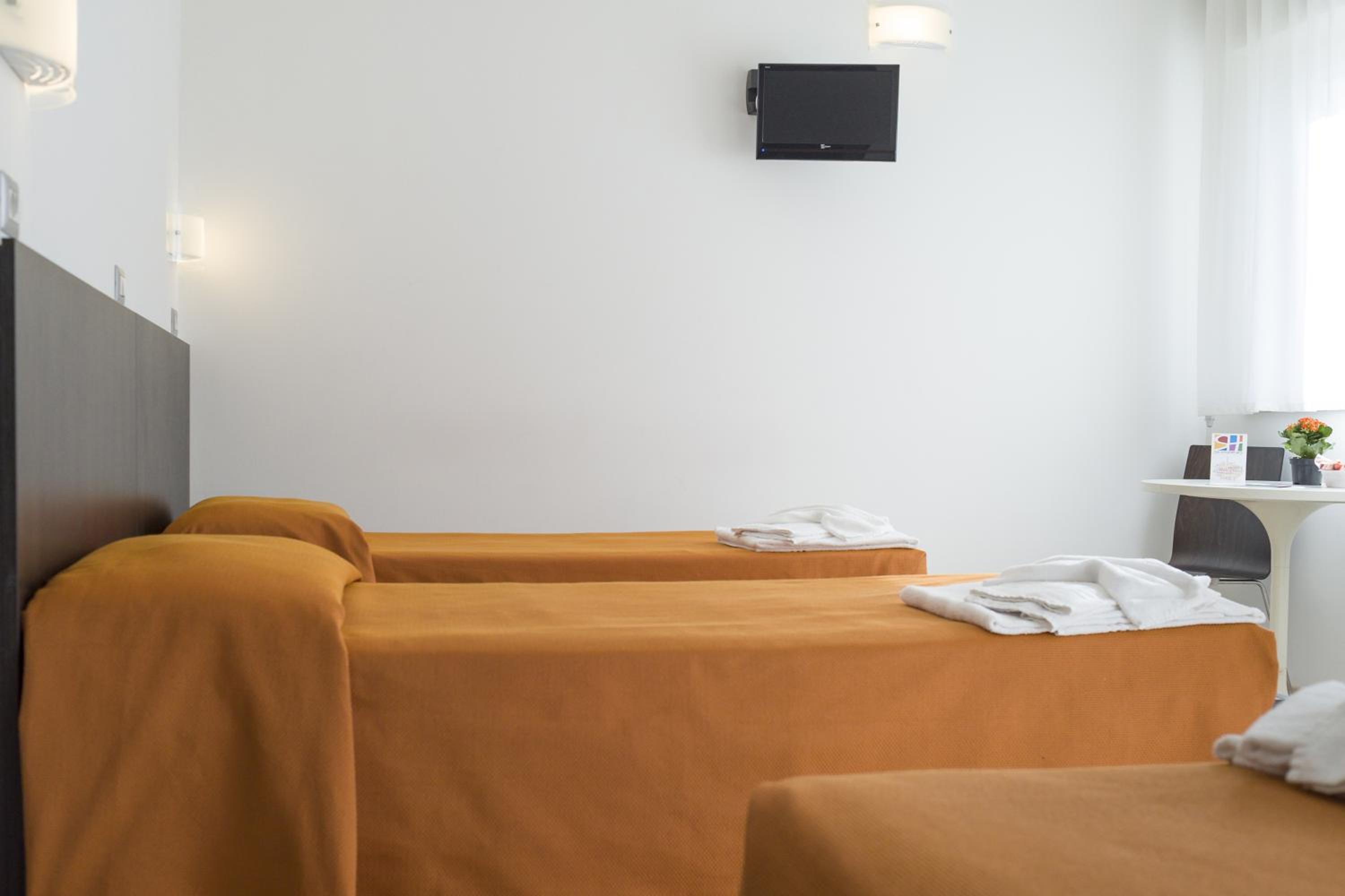 Triple Room - Photo 4