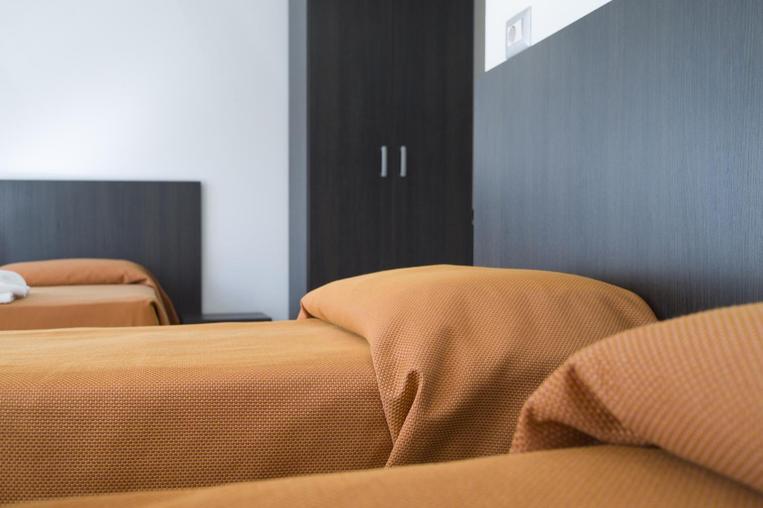 Triple Room - Photo 7