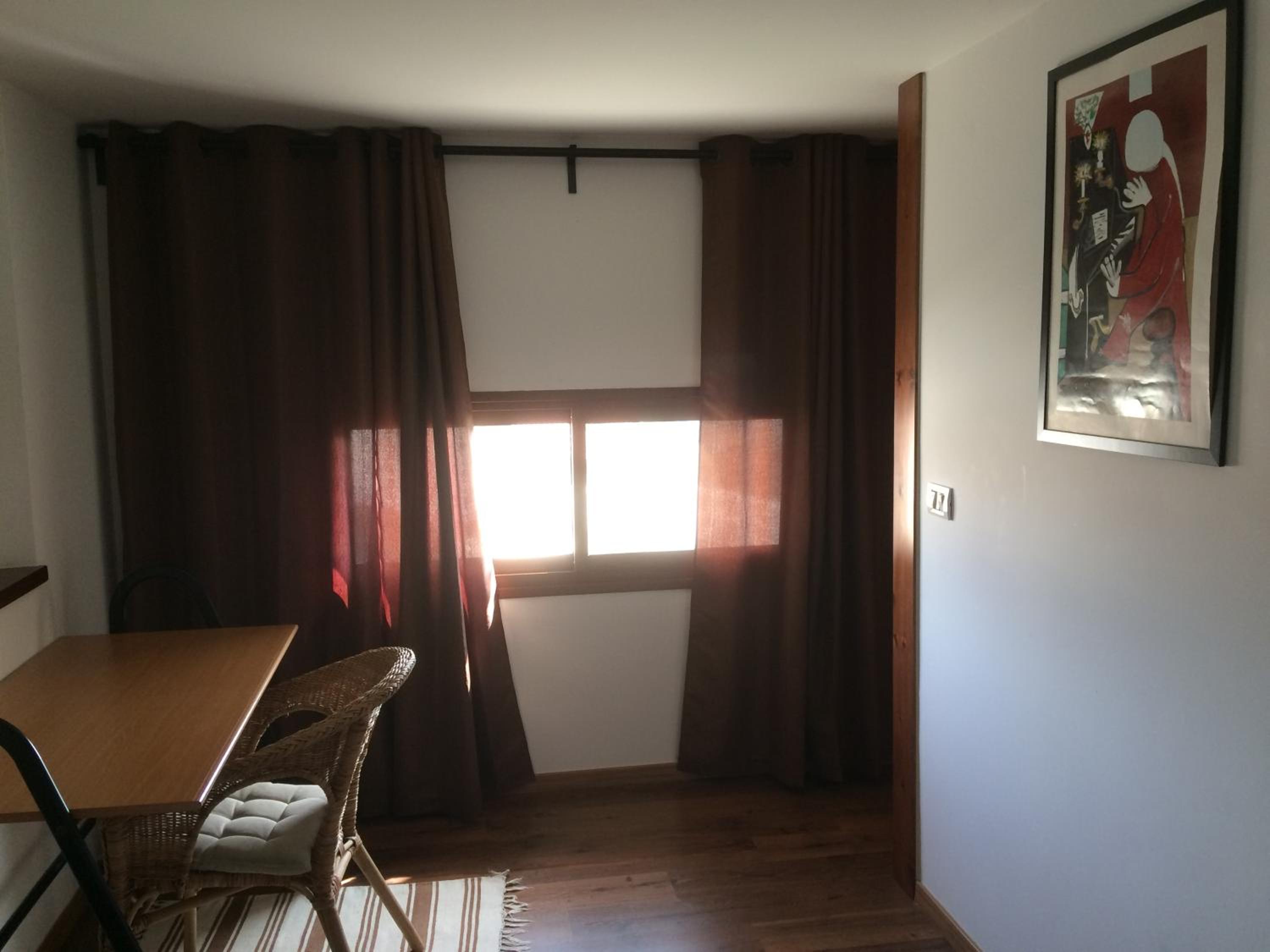 Single Room with Private External Bathroom photo 3