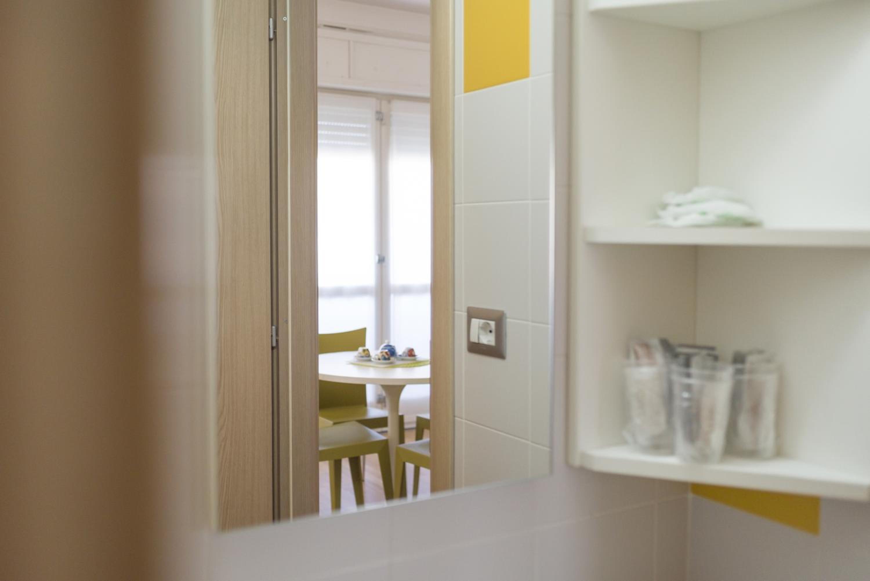 One-Bedroom Apartment - Photo 1
