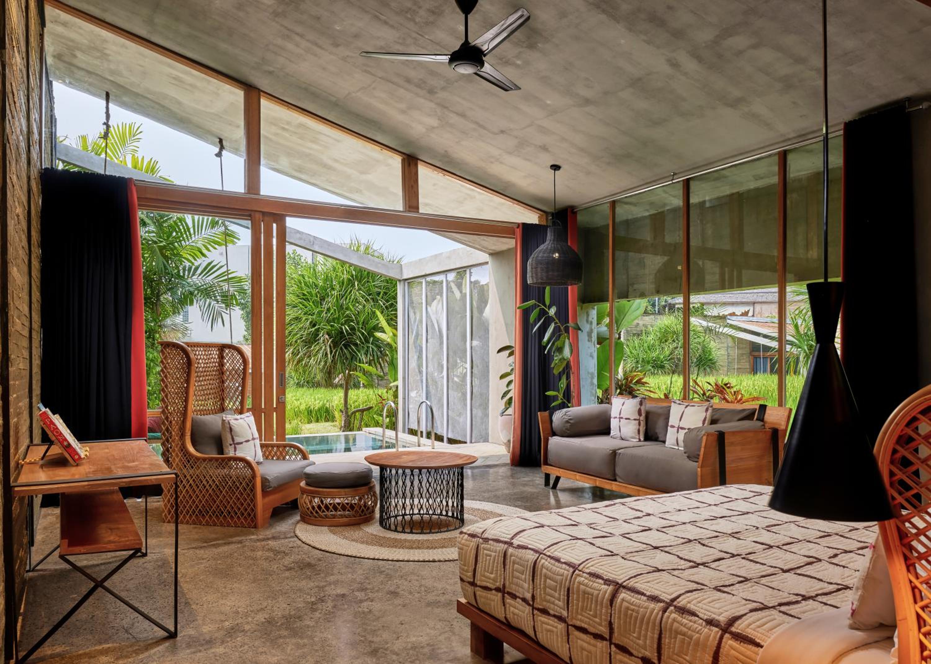 Best Deal at One Bedroom Nomad Pool Villa photo 1