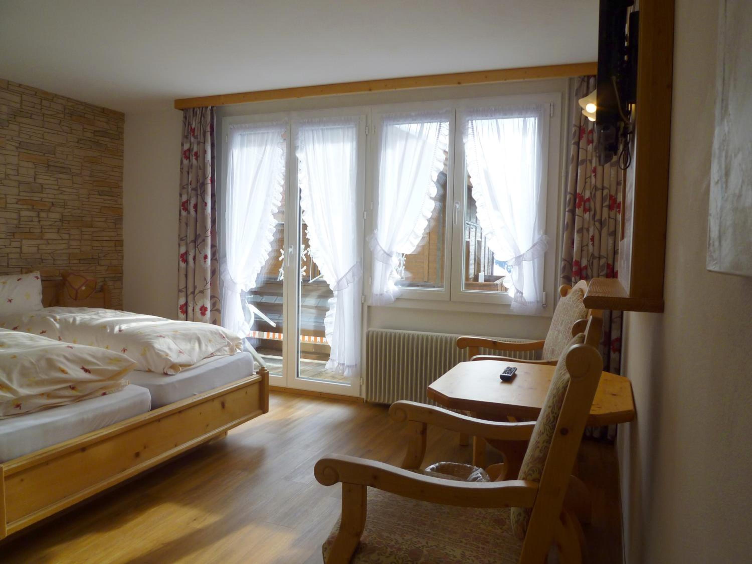 Double Room - Photo 16