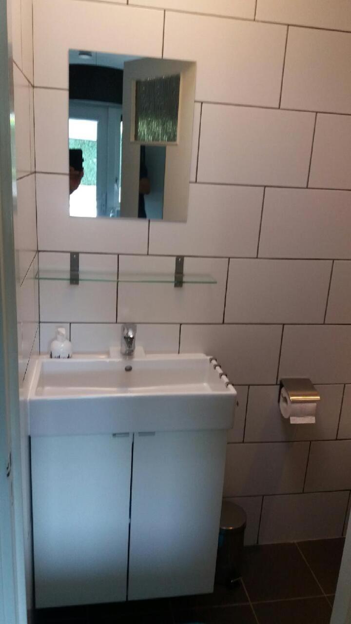 Twin Room with Bathroom photo 2