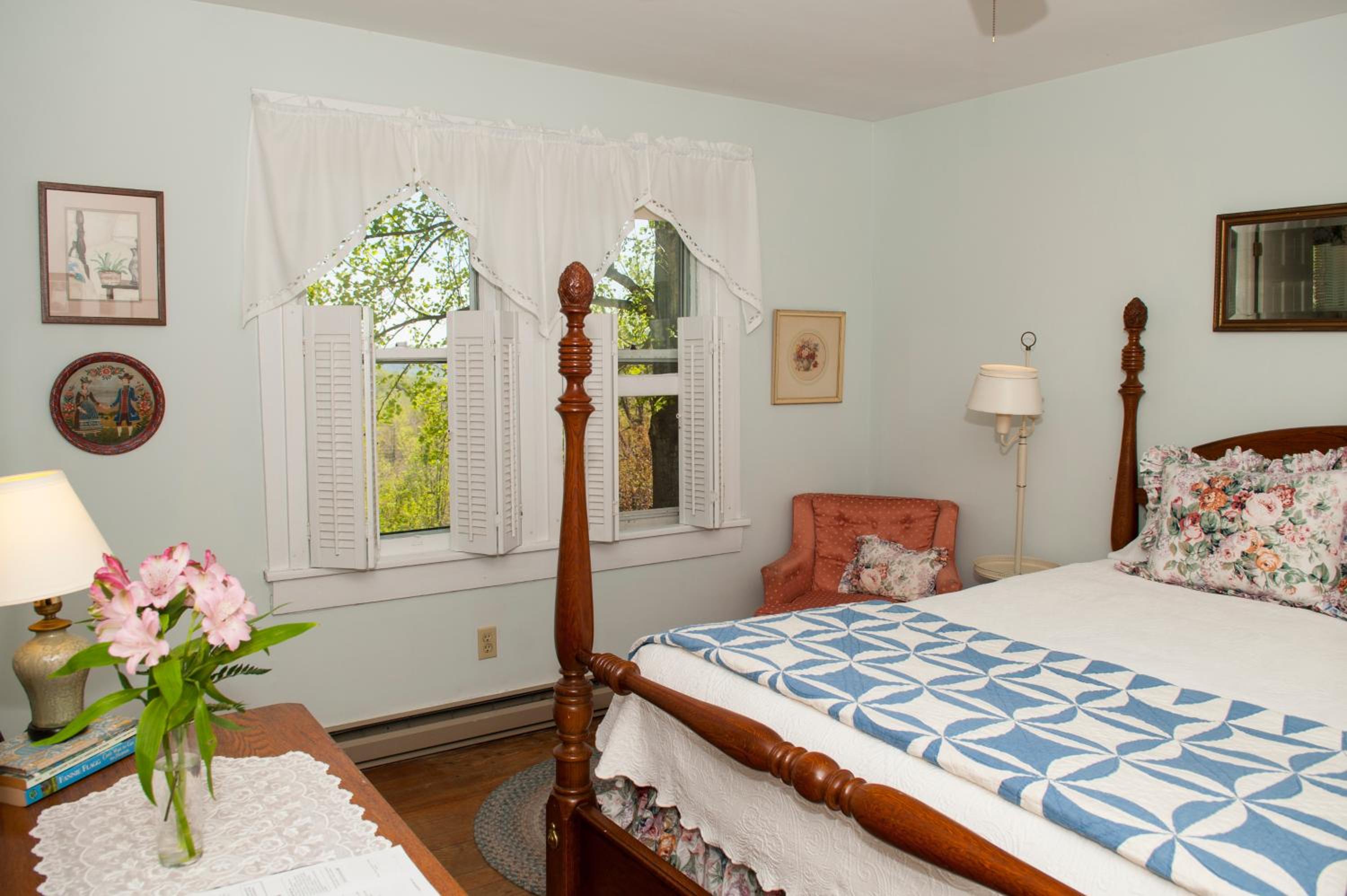 Standard Queen (Room 1) photo 1