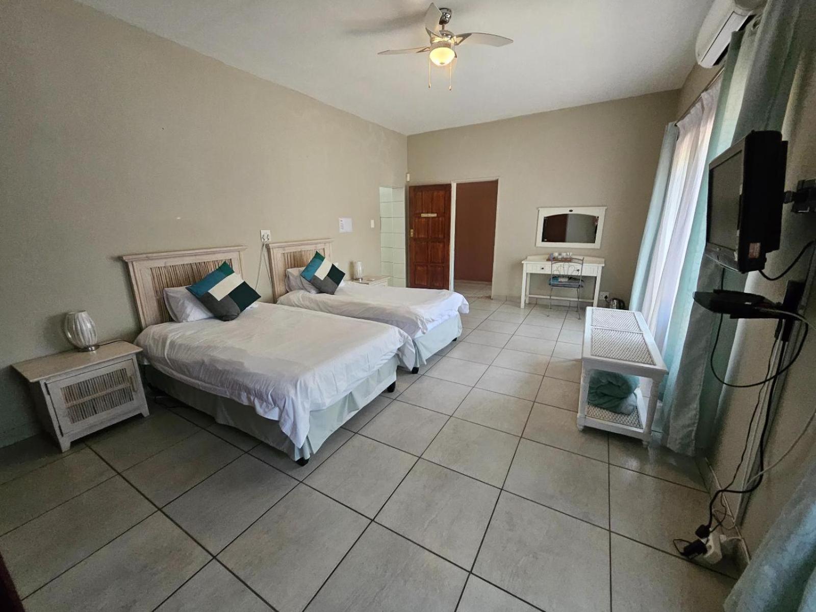 Deluxe Twin Room photo 1