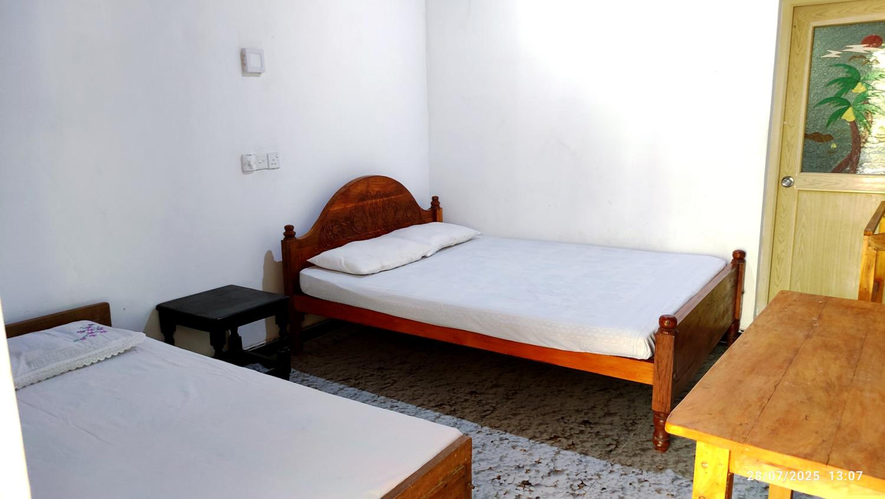 Deluxe Queen Room with Two Queen Beds photo 2