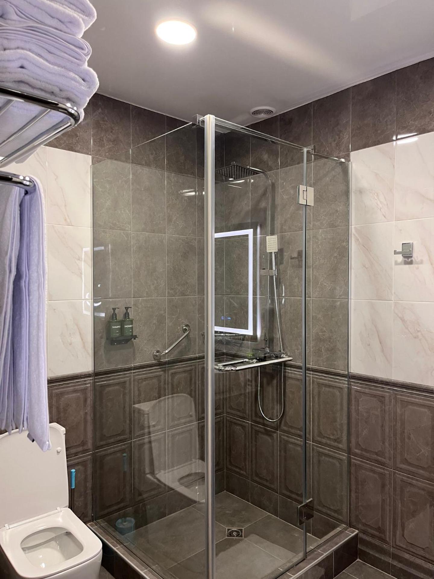 Quadruple Room with Lake View photo 3