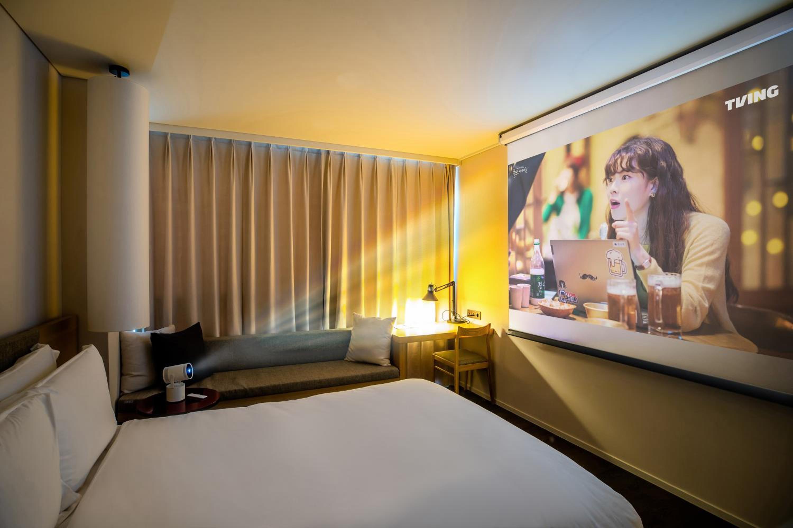 [Freestyle PKG] Deluxe Double Room