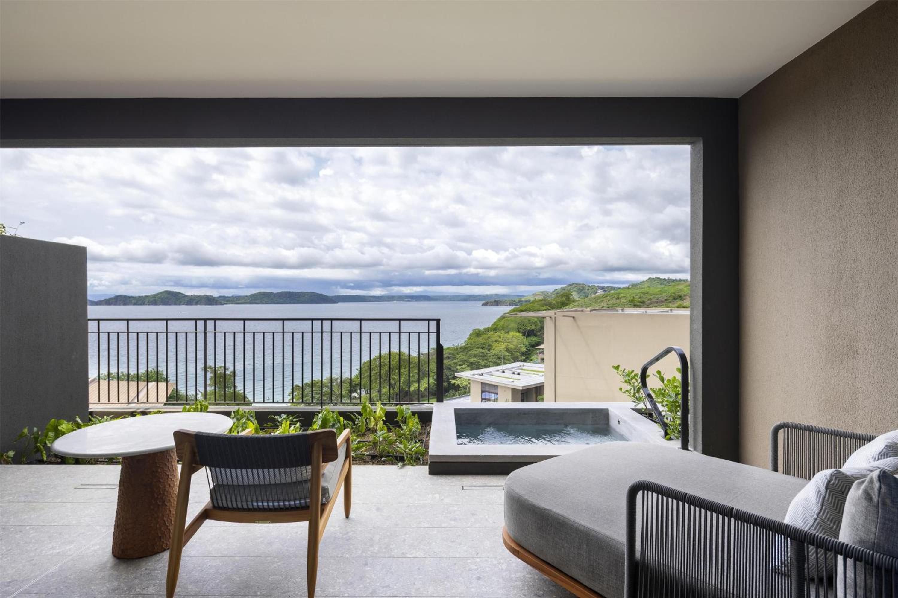 King Room with Plunge Pool and Ocean View