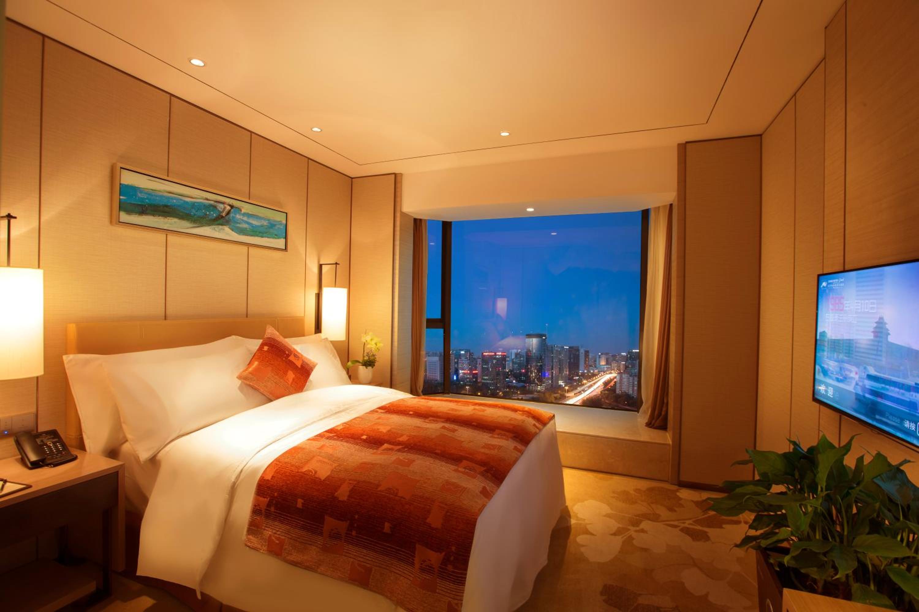 City View Business Superior Queen Room