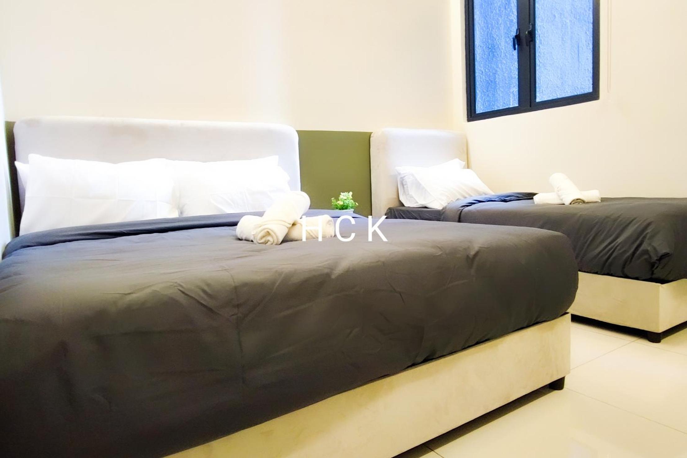 Three-Bedroom Suite photo 1