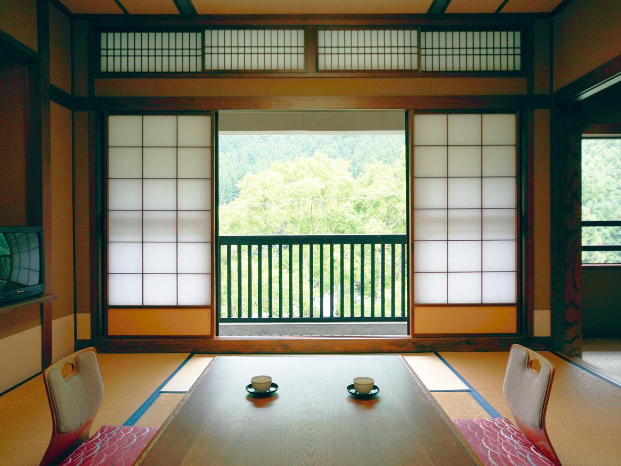 Japanese-Style Standard Room - Photo 2