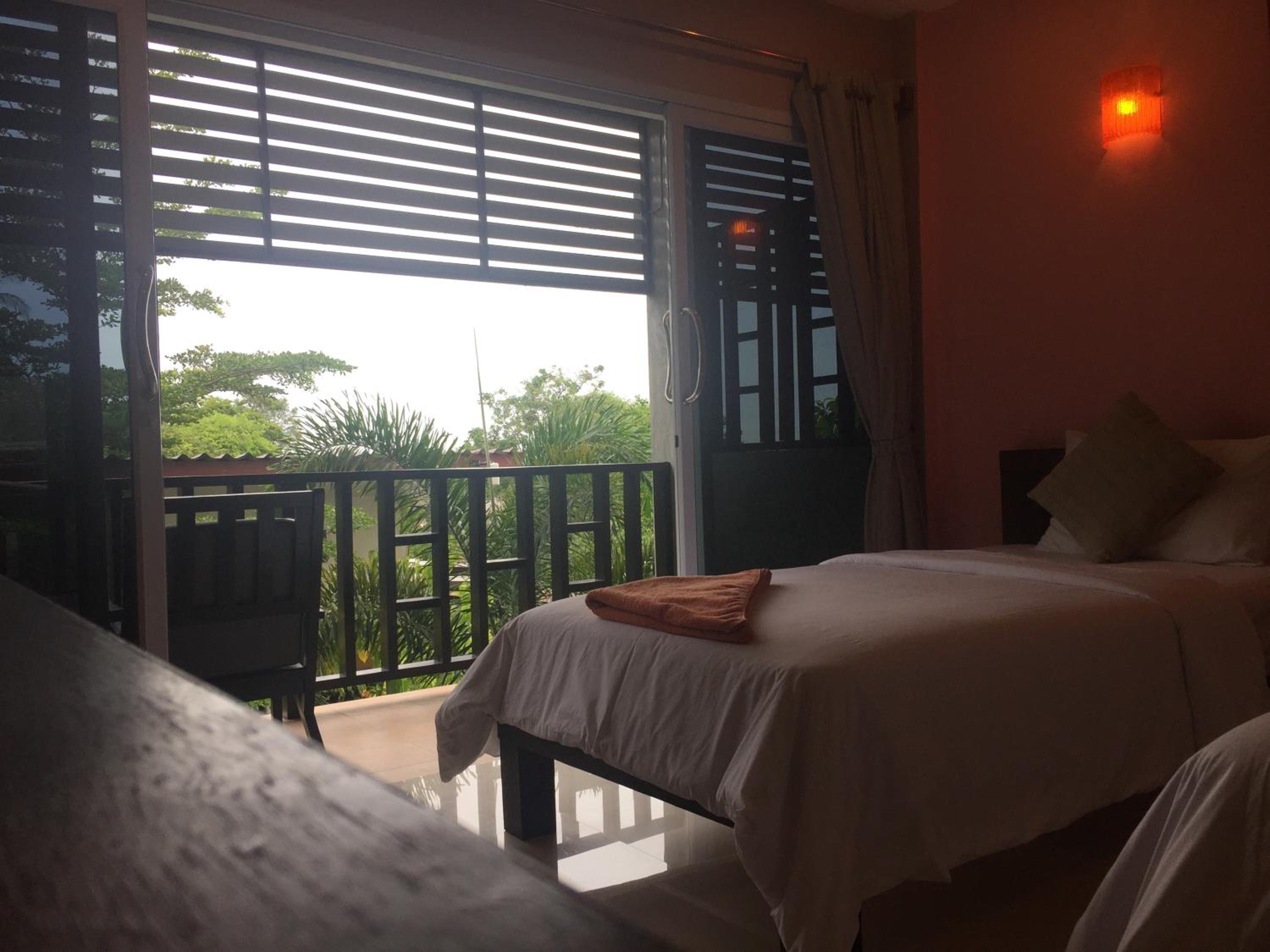 Superior Double or Twin Room with Fan photo 2