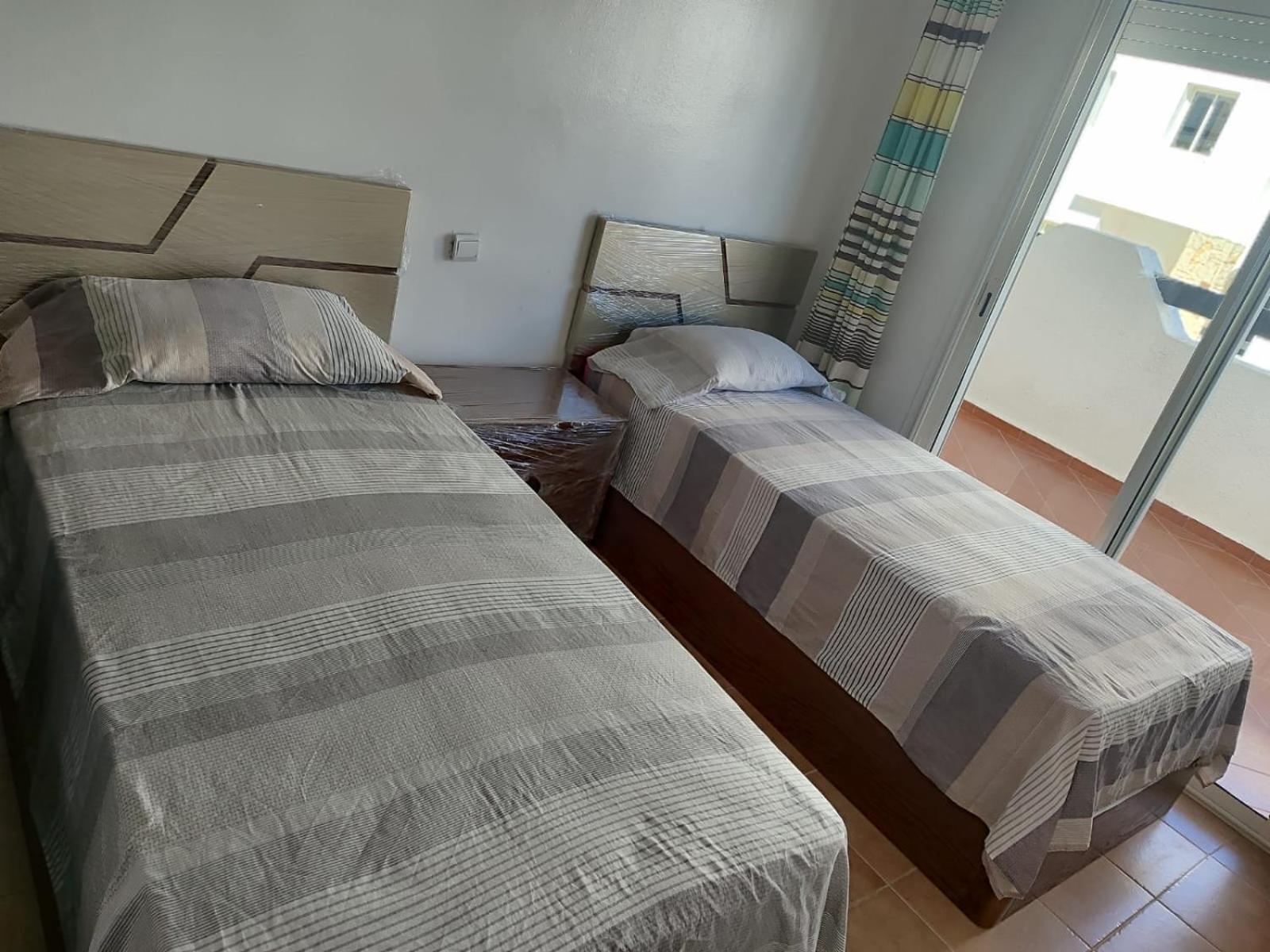 Three-Bedroom Deluxe Apartment photo 2
