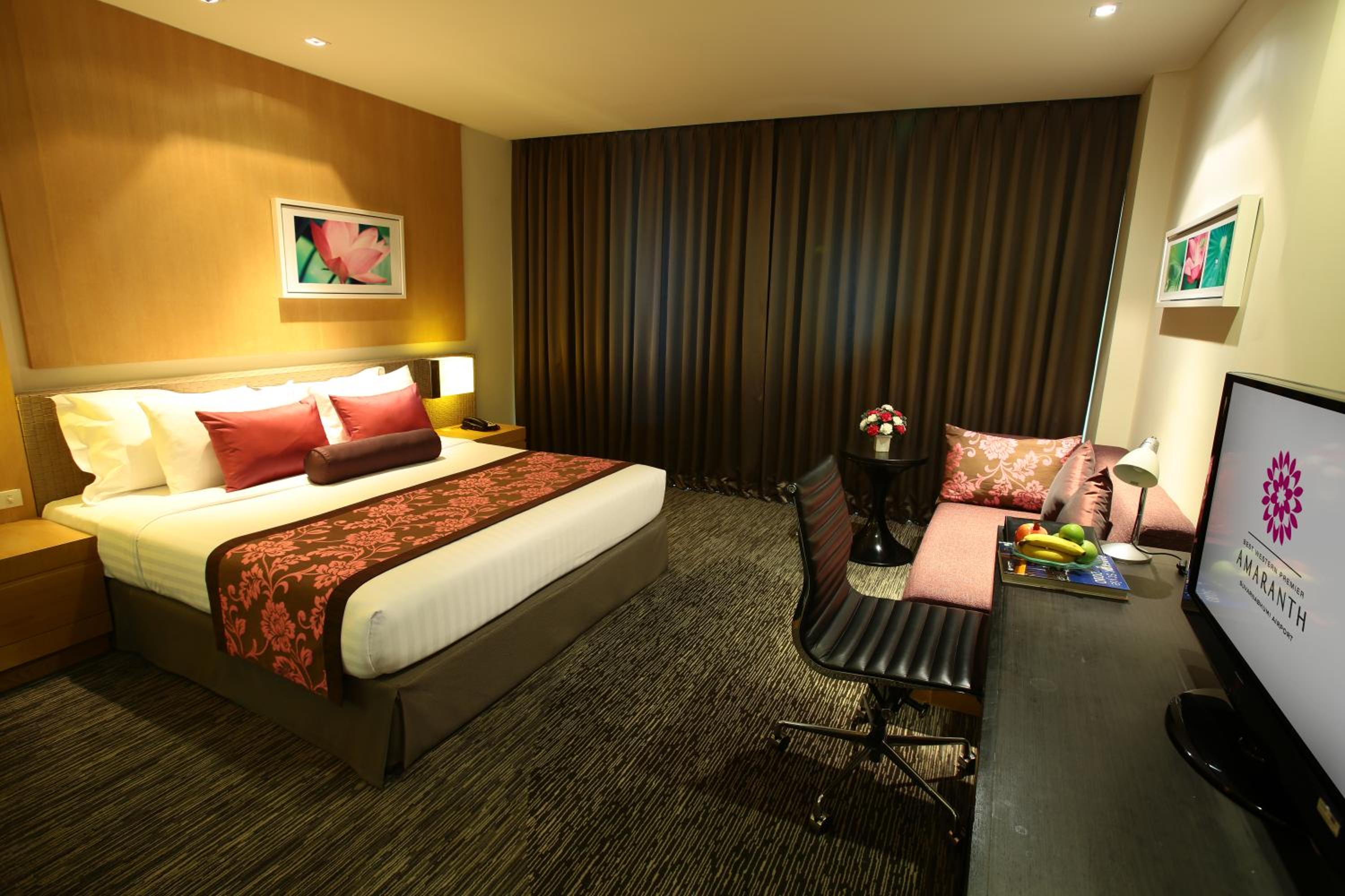 Deluxe Plus Twin Room with Balcony - Photo 7