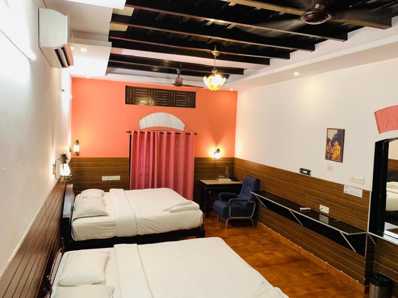Economy Quadruple Room