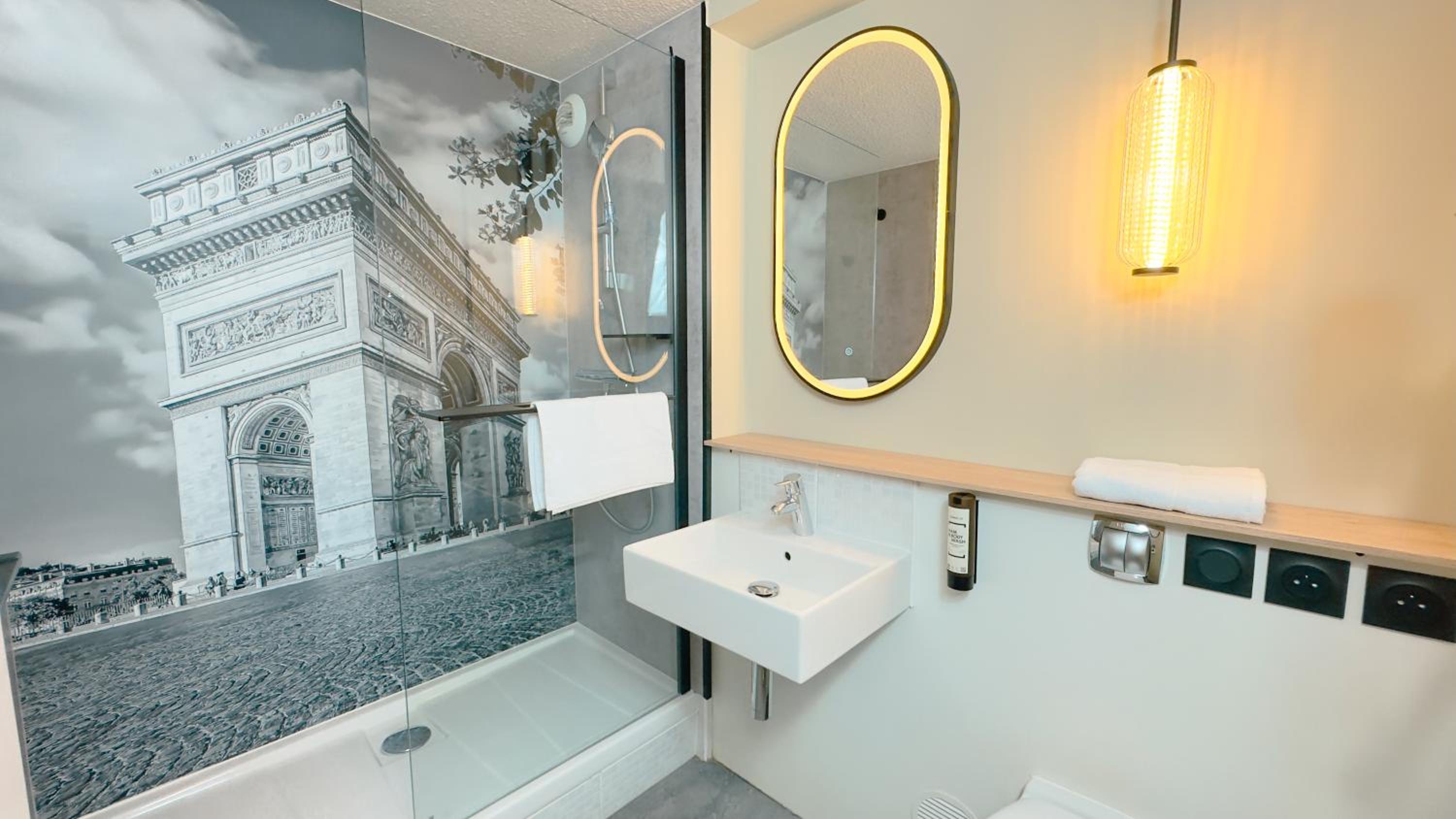 Superior Twin Room - Photo 12