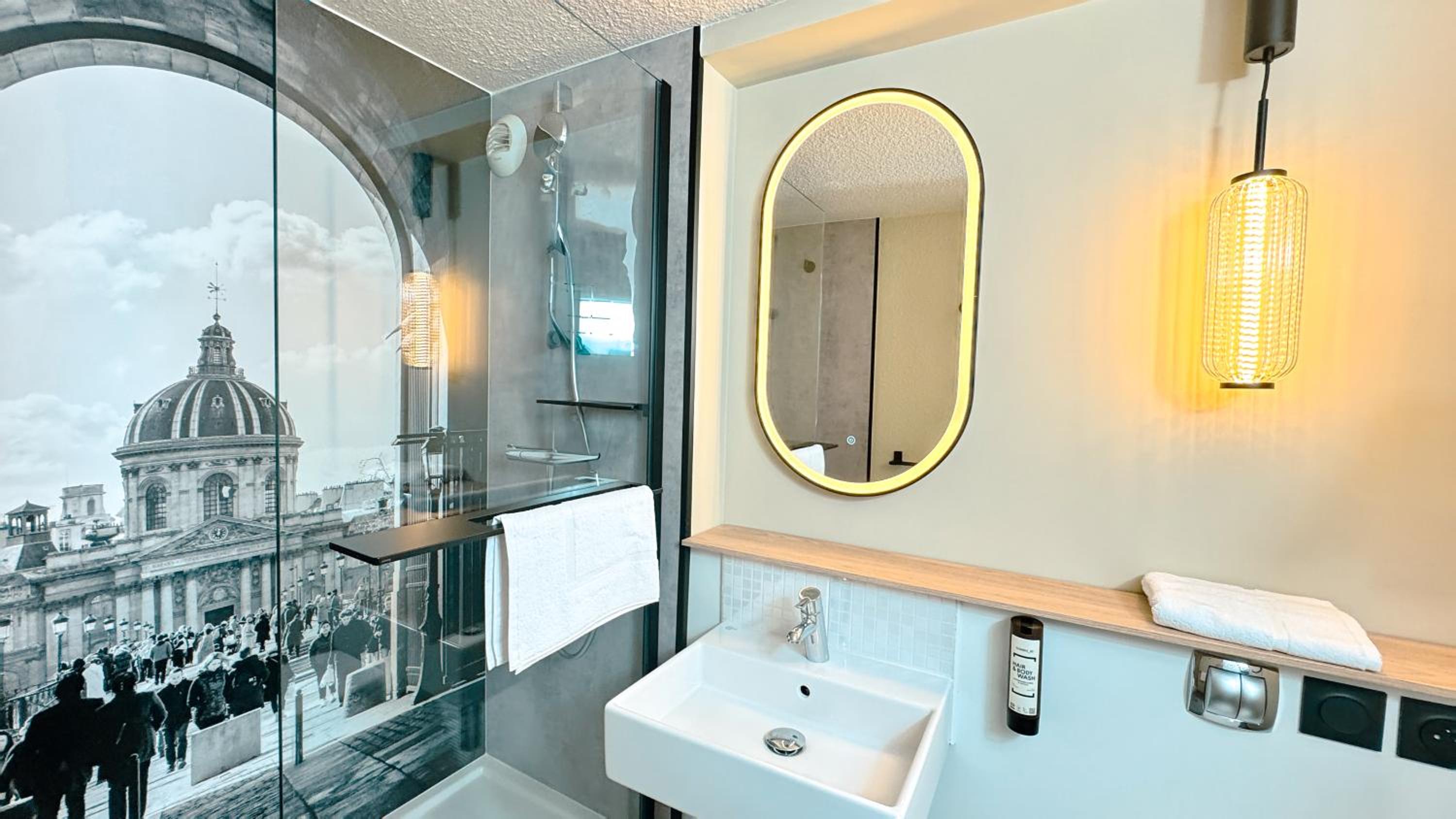 Superior Twin Room - Photo 4