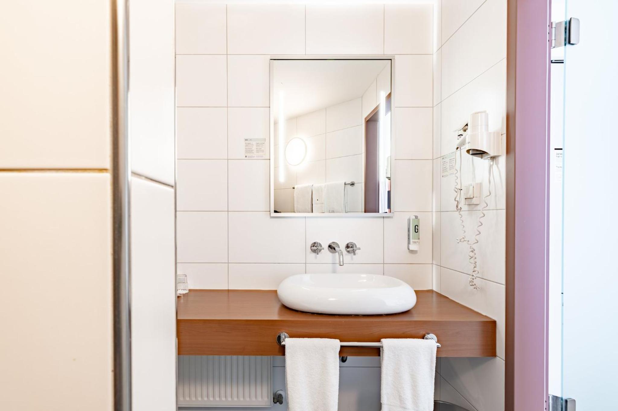 Standard Room - Photo 1